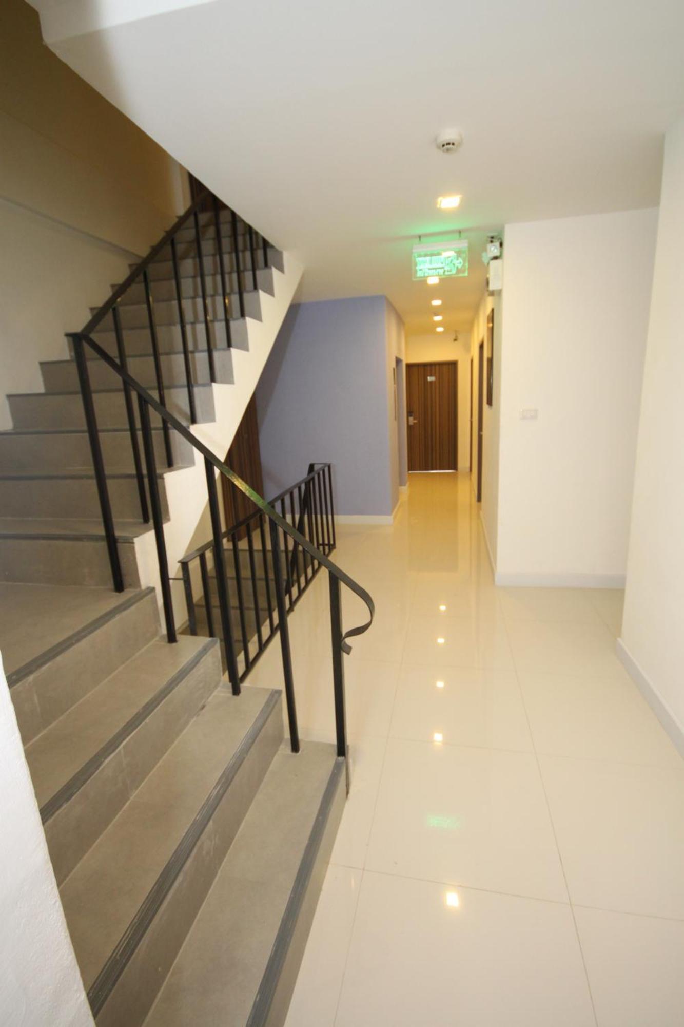 Nantra Ekkamai Bangkok