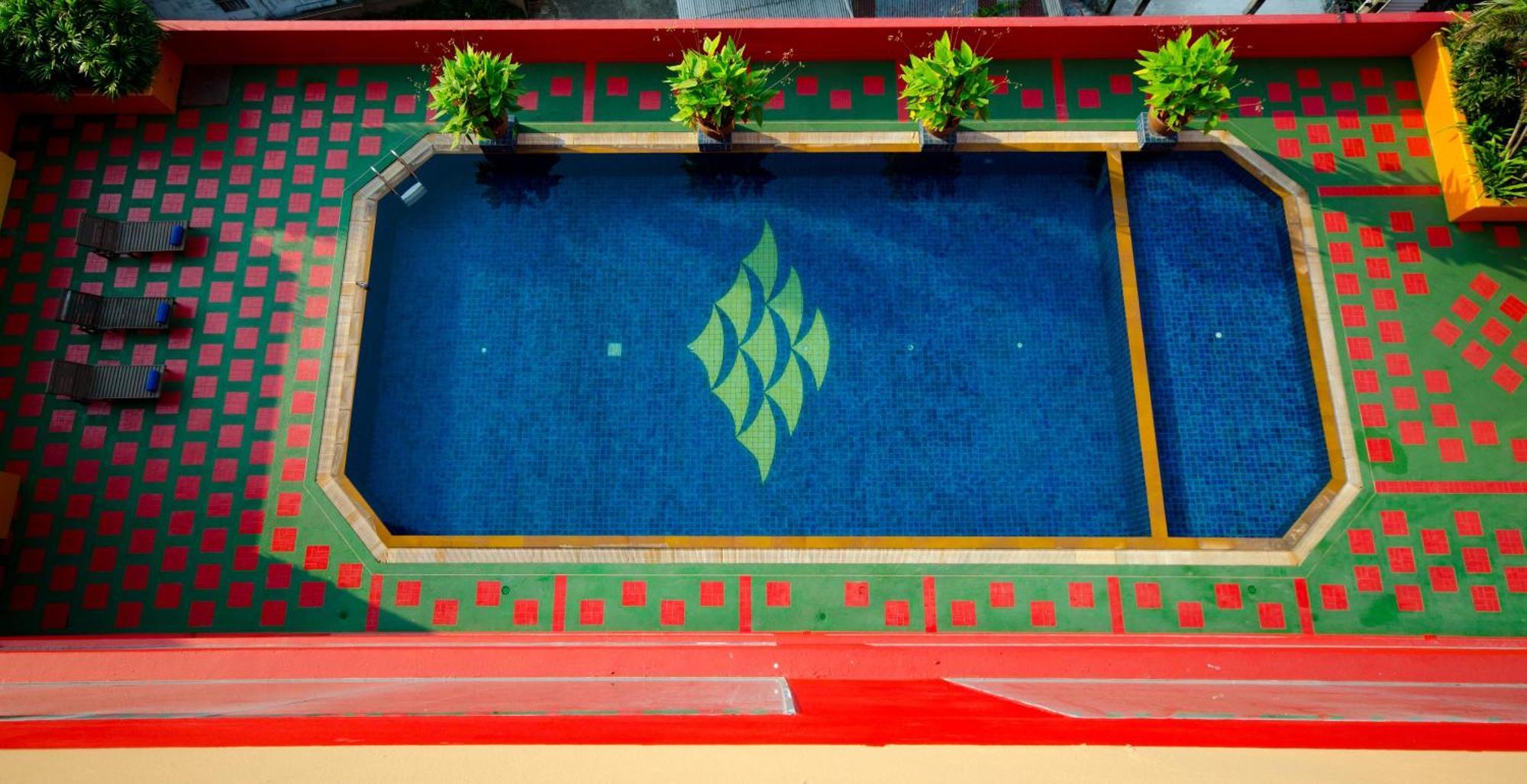Hotel Tongtara Riverview