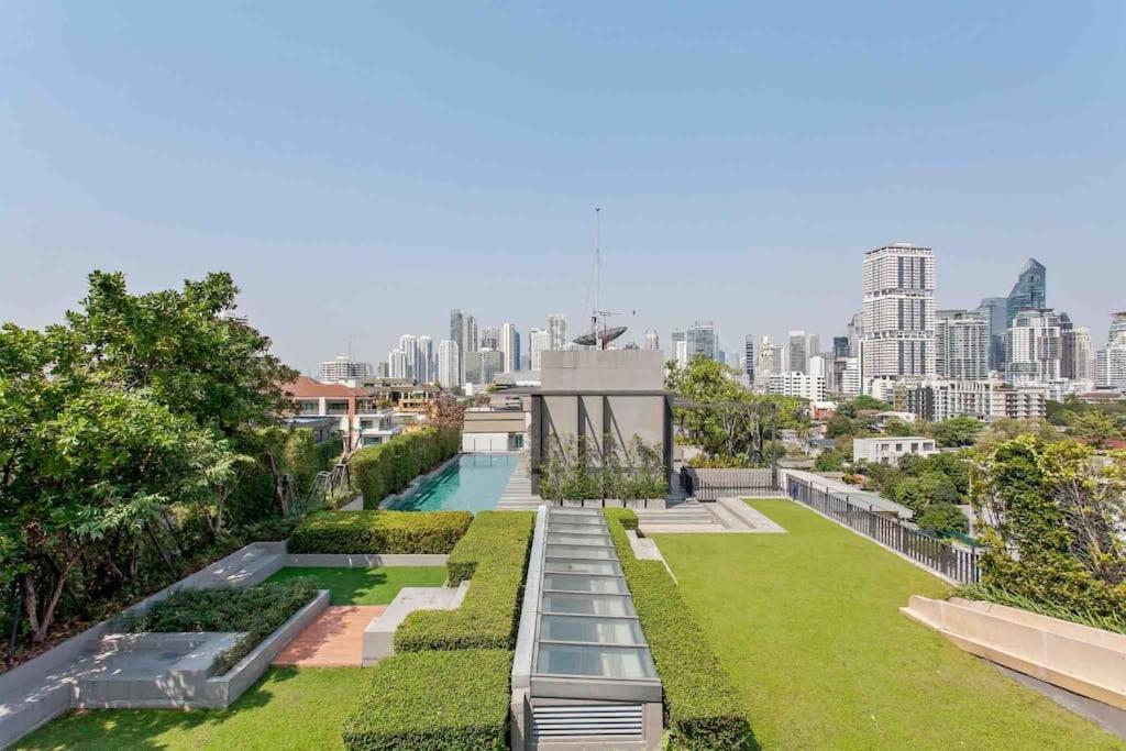 Apartment Center Thonglor 80 Bts 200m Checkin24h Gym&pool Bangkok