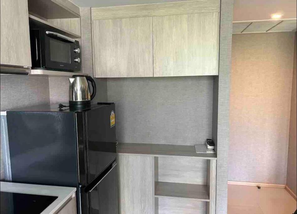 1 Bedroom Bts 200m Fast Wifi 28 Gym Checkin 24h Bangkok