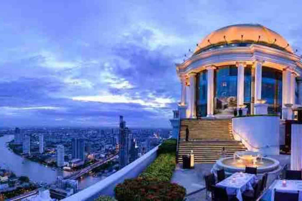 Selfcheckin The Statetower View Silom High Floor Near Bts With Individual Hi-speed Wifi Bangkok