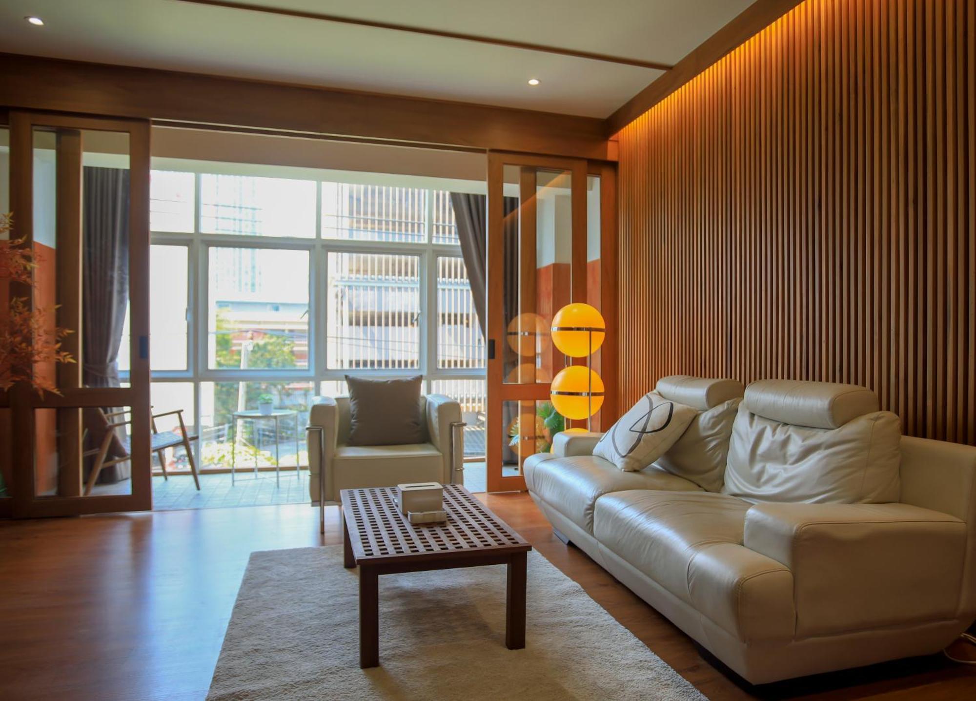 Habi Surawong-silom