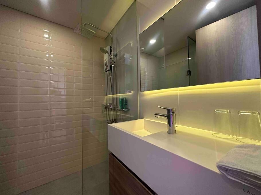 S87 新房ramada Sukhumvit Bts 1bed Gym Swimming Wifi