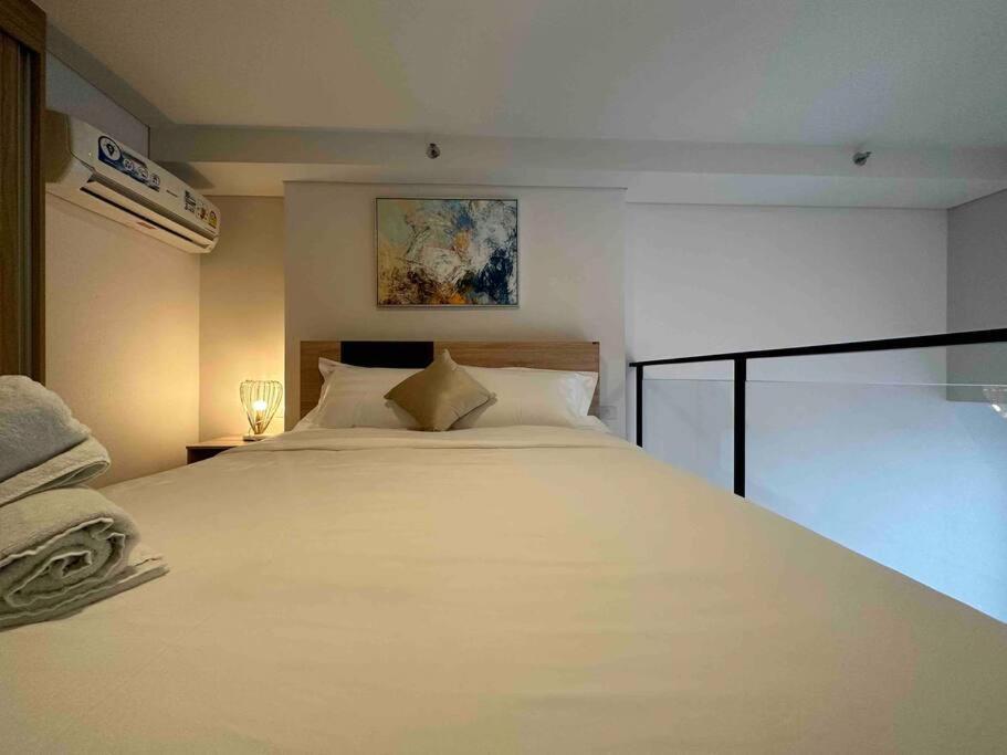 S87 新房ramada Sukhumvit Bts 1bed Gym Swimming Wifi Bangkok