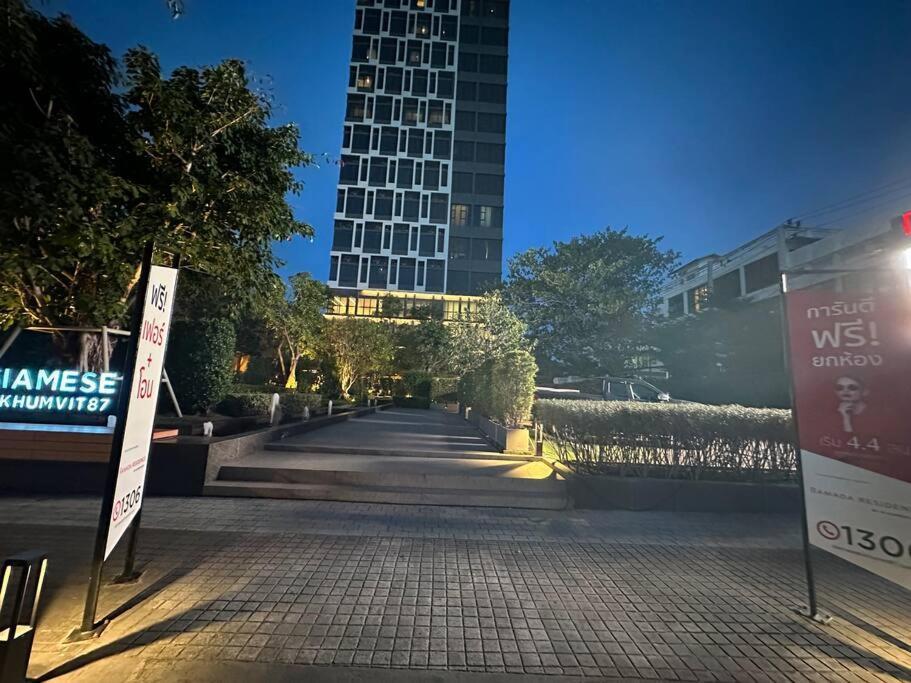 S87 新房ramada Sukhumvit Bts 1bed Gym Swimming Wifi Bangkok