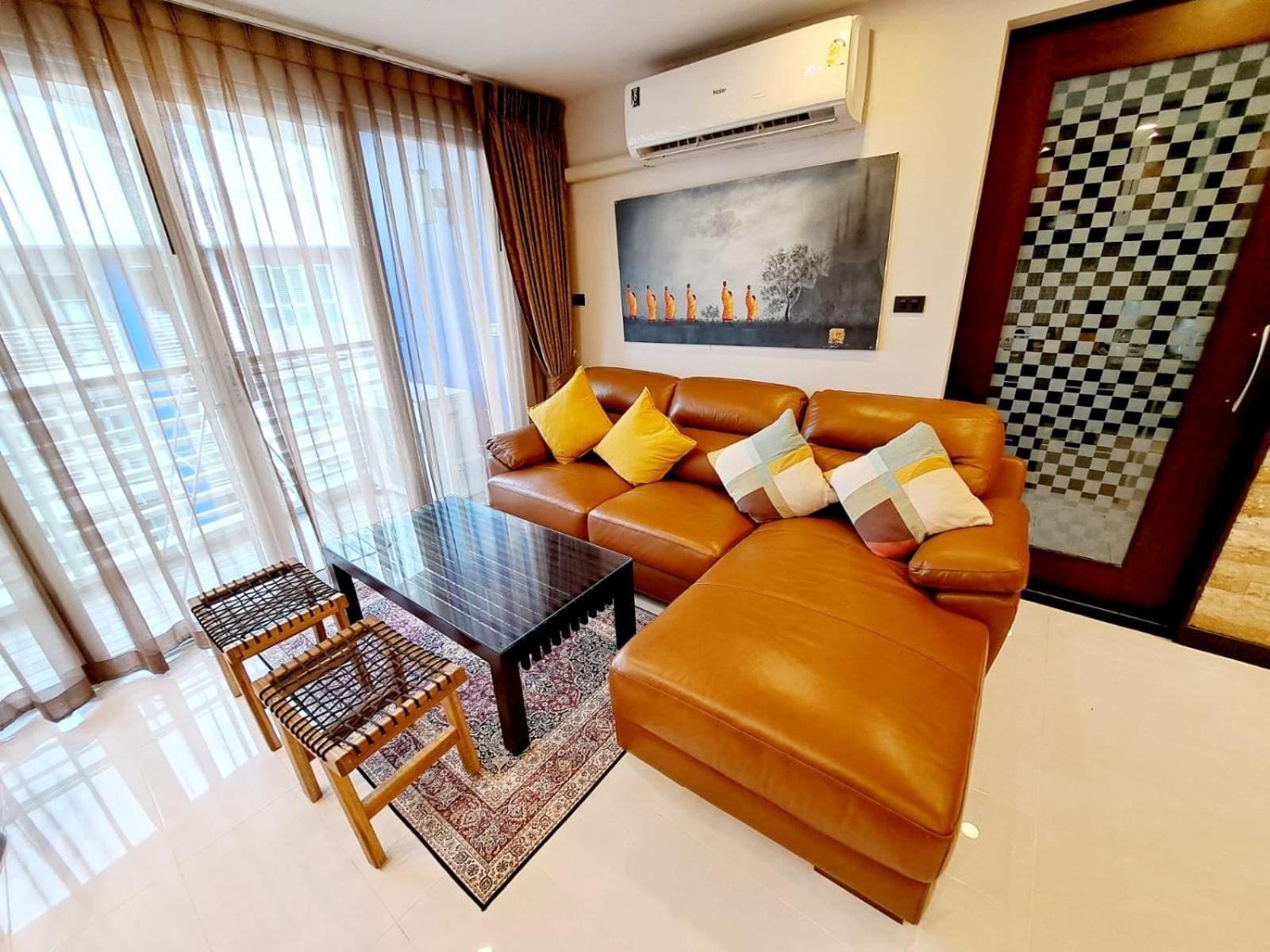8th Floor 2brs Penthouse 700m Walk To Ekkamai Bts Station