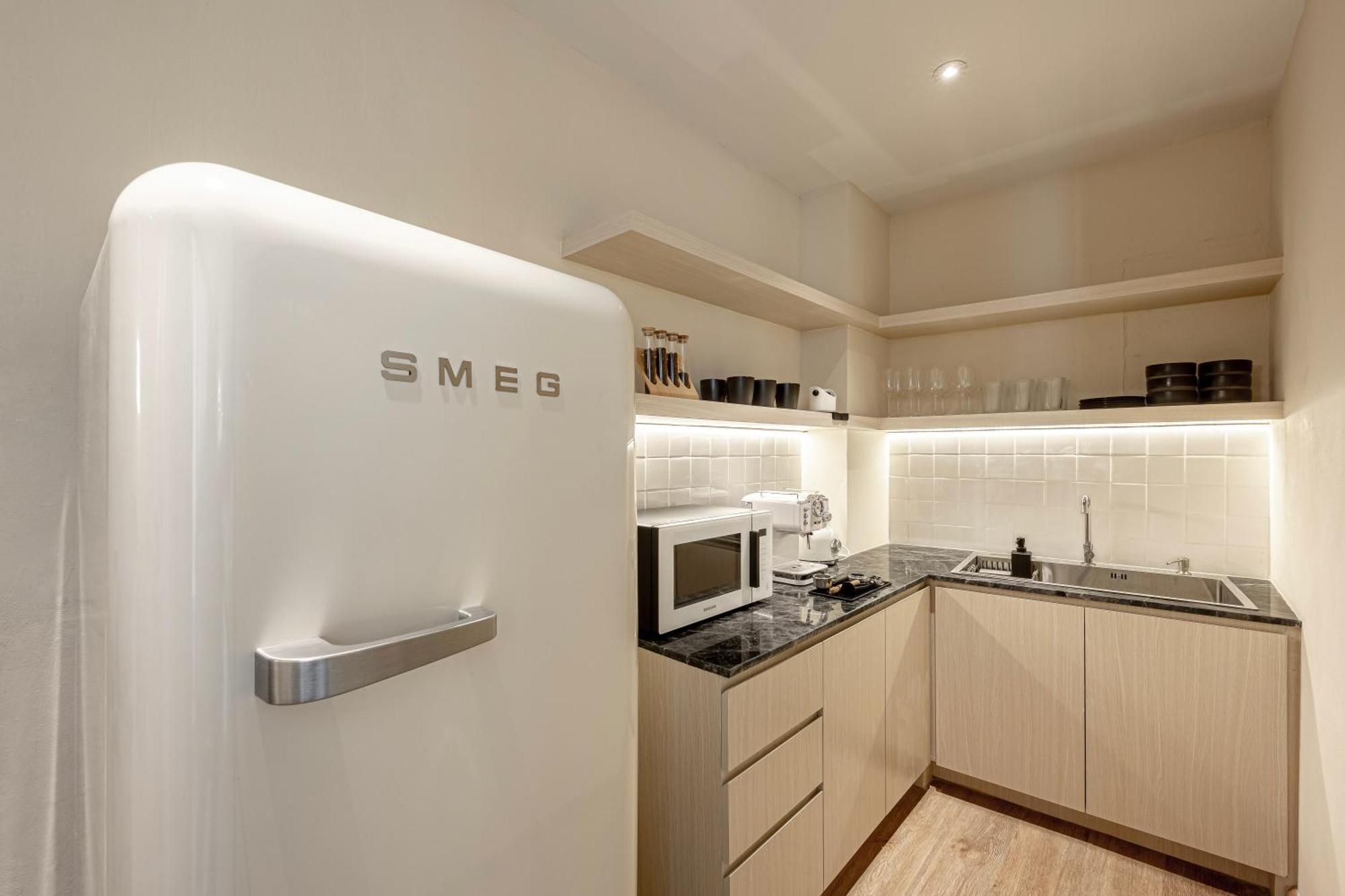 Apartment The Lair - 3mins Walk To Icon Siam Bangkok