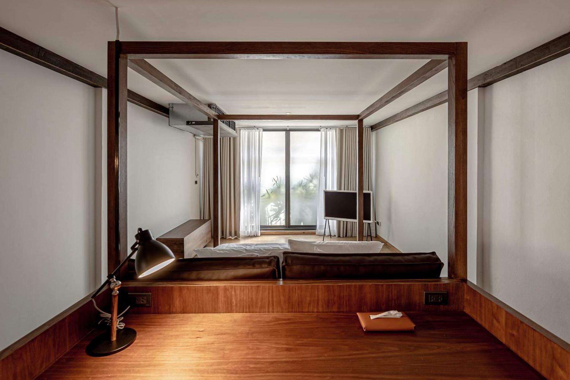 Apartment The Lair - 3mins Walk To Icon Siam Bangkok
