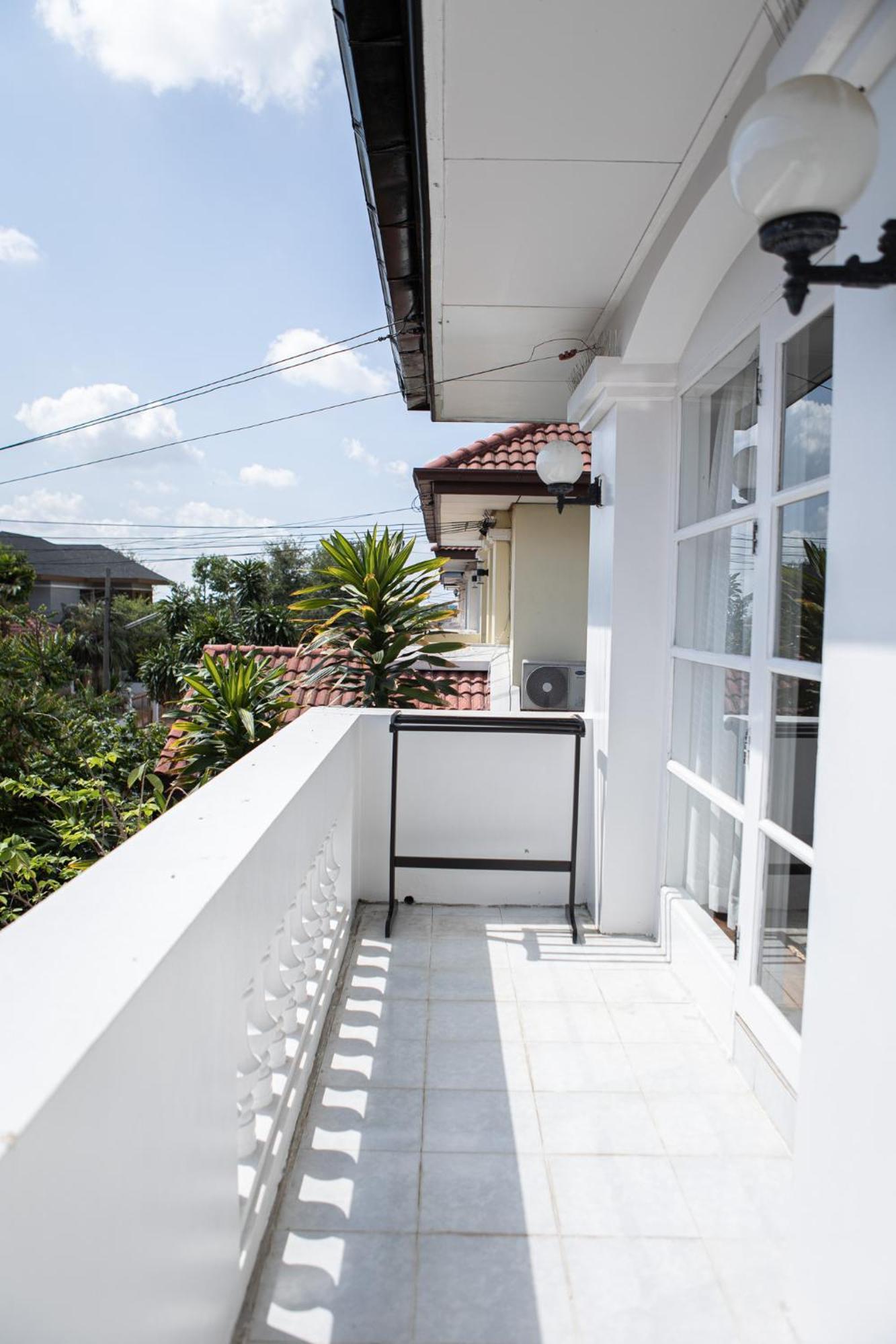 Homestay The Golden Suvarnabhumi *