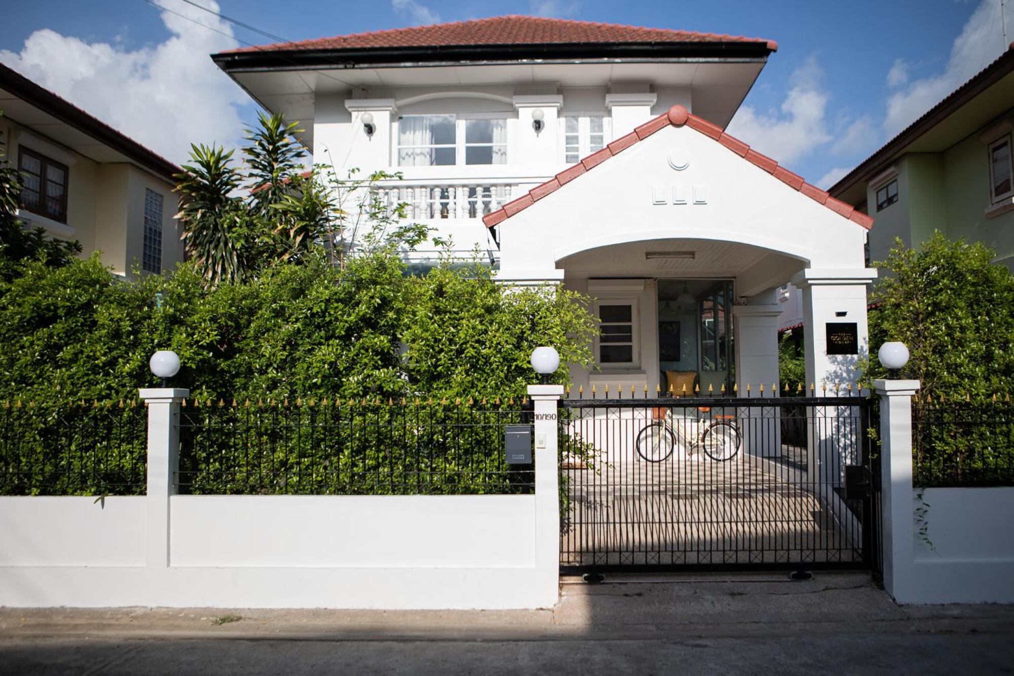 Homestay The Golden Suvarnabhumi