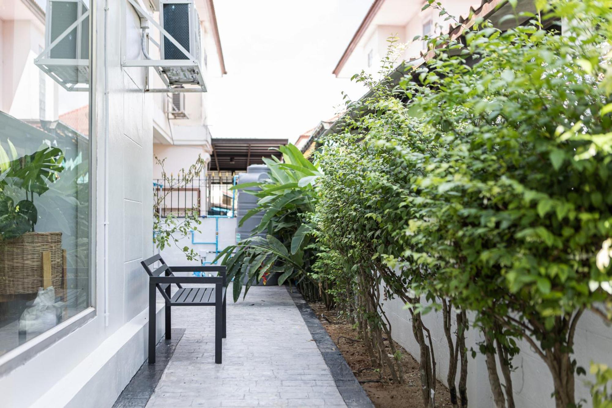 Homestay The Golden Suvarnabhumi Bangkok