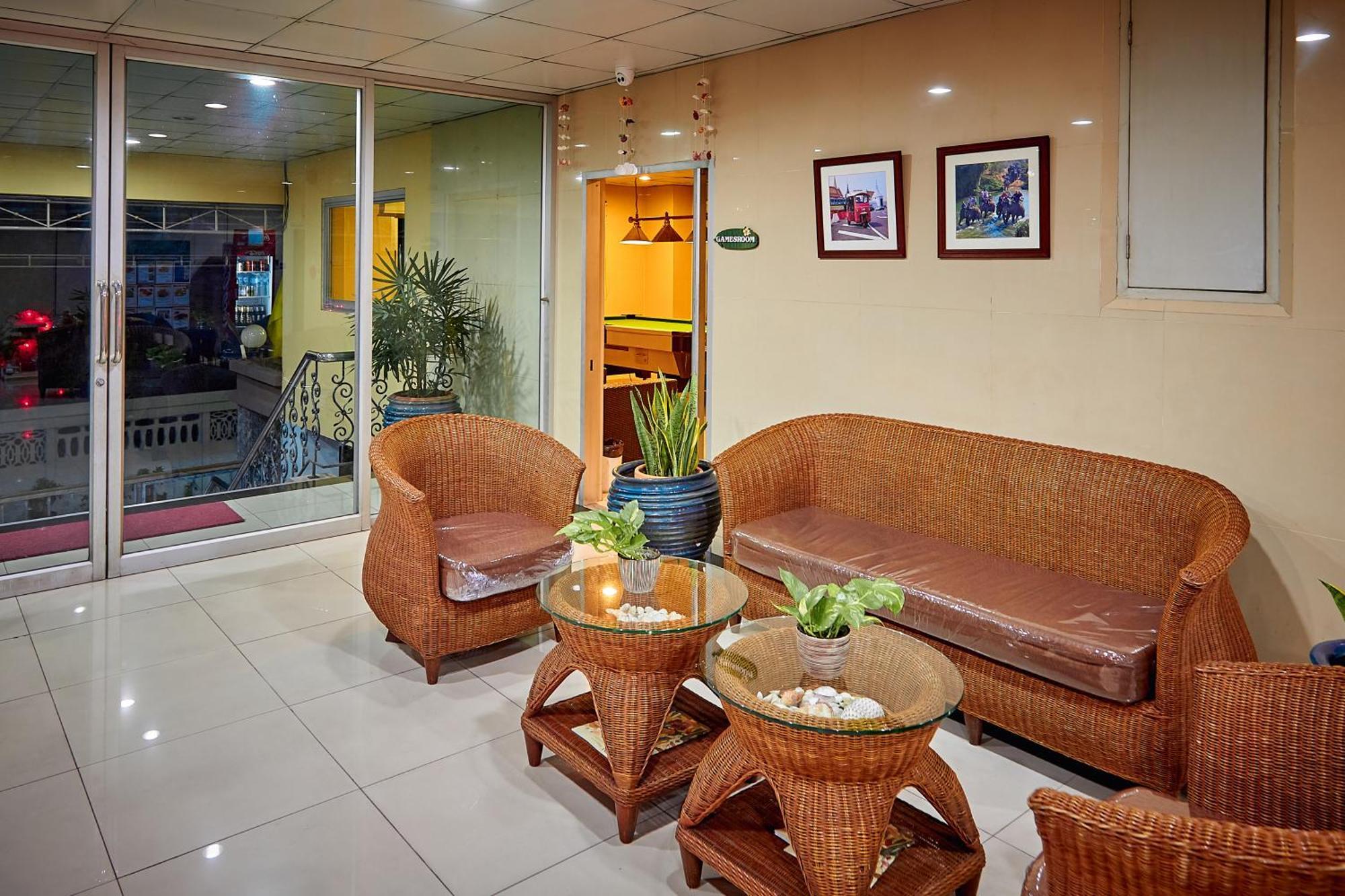 Sivalai Place Hotel