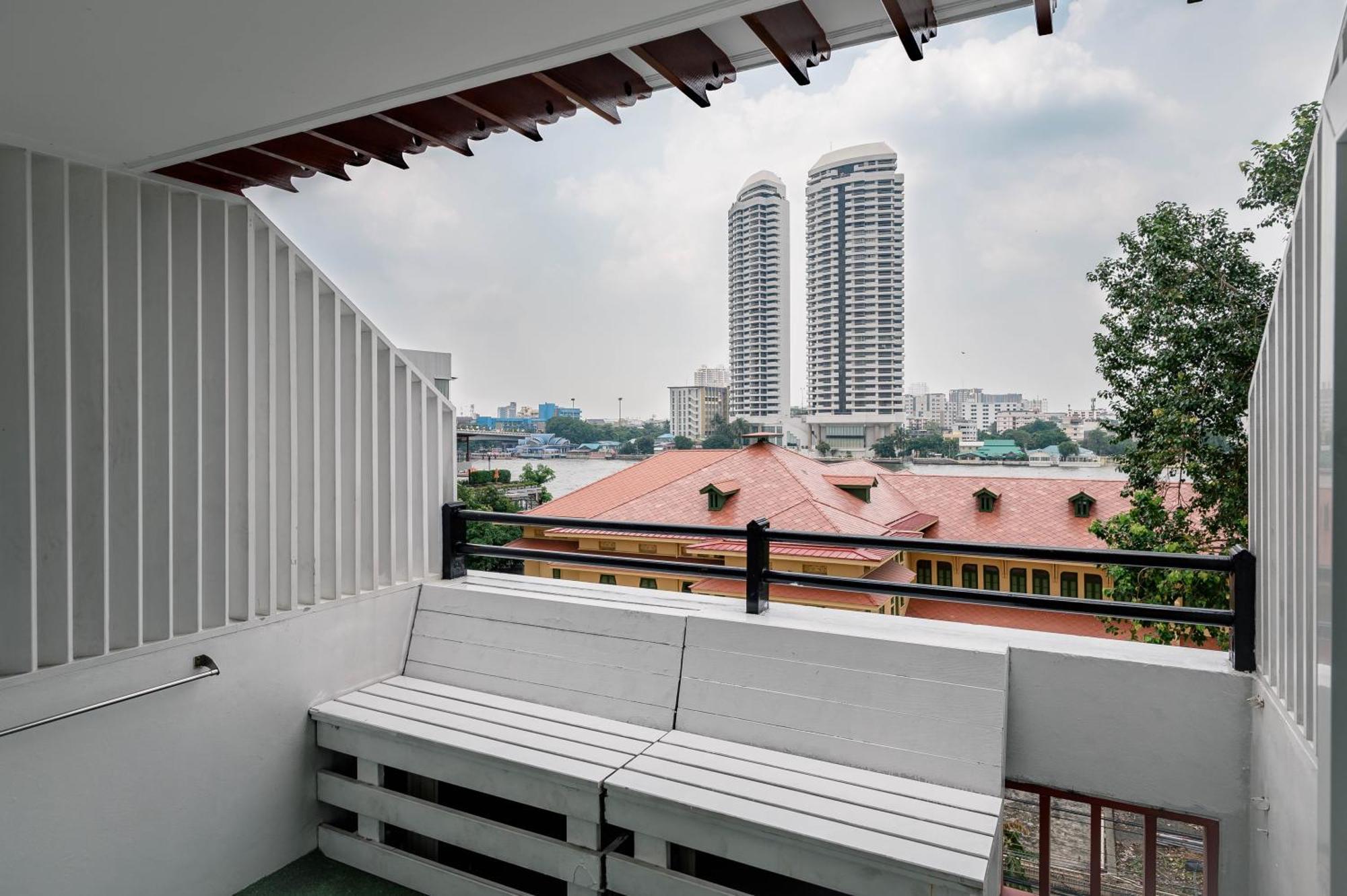 Rumah tetamu Happio Near Chabad House