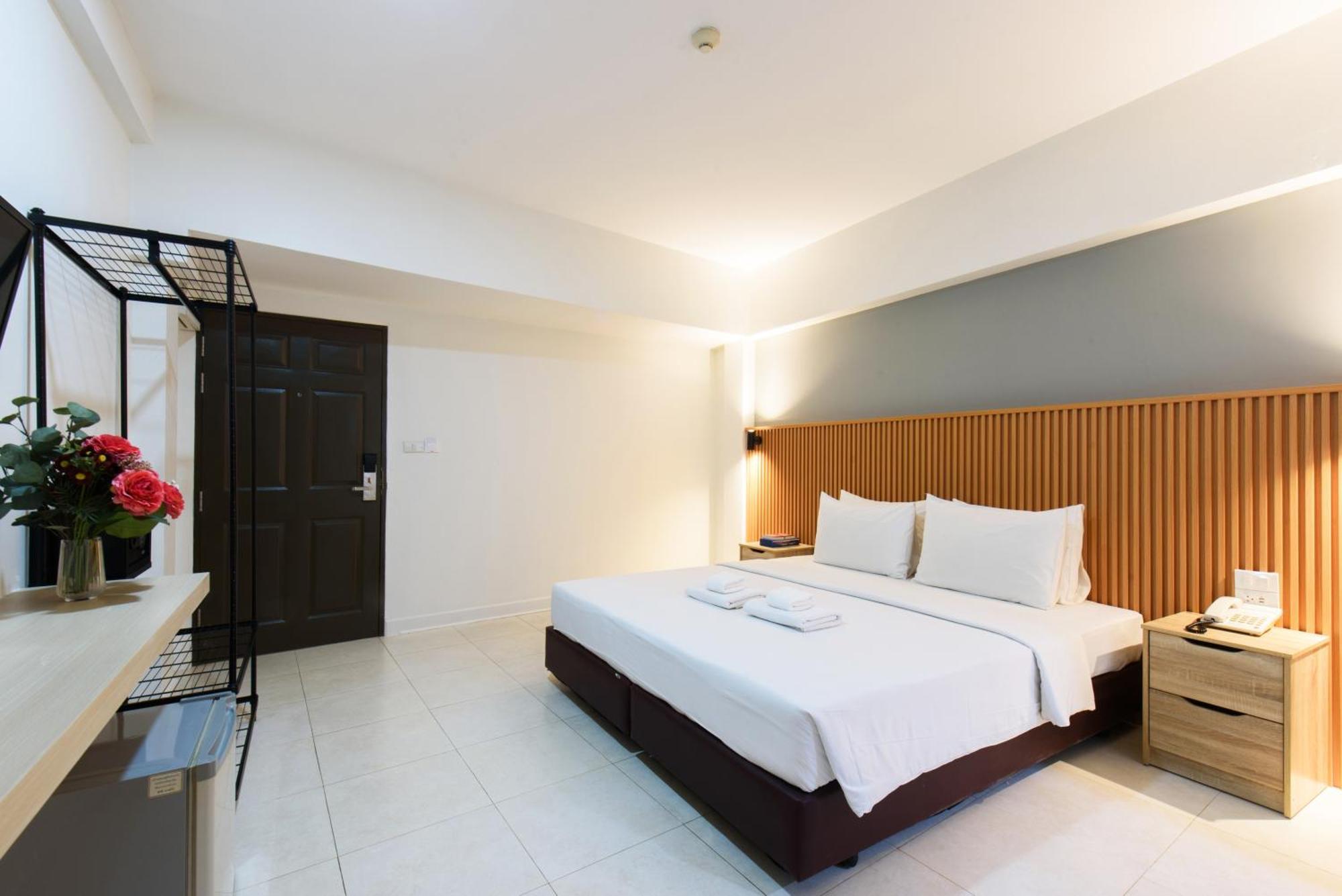 Hotel Grand Watergate 3*