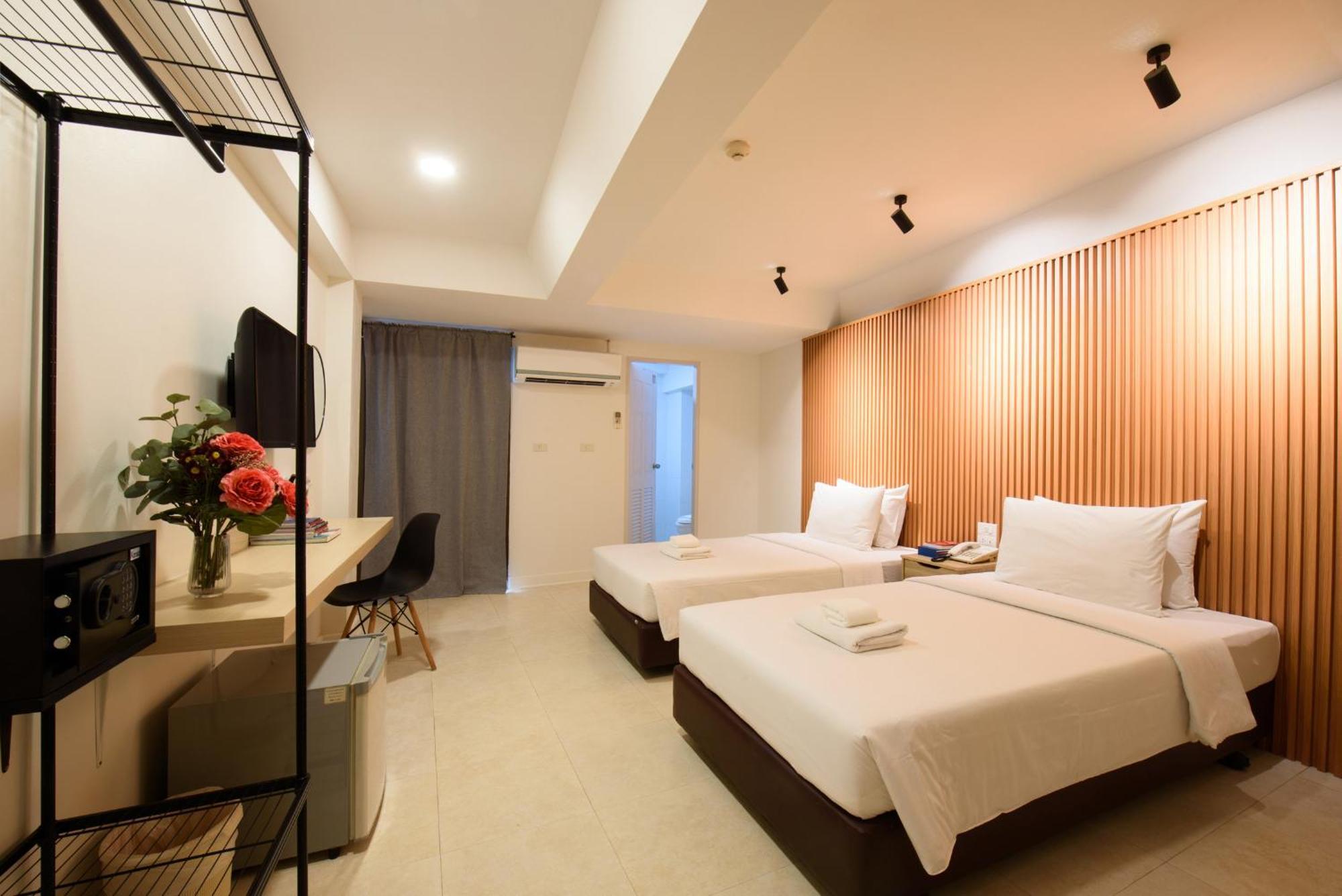Grand Watergate