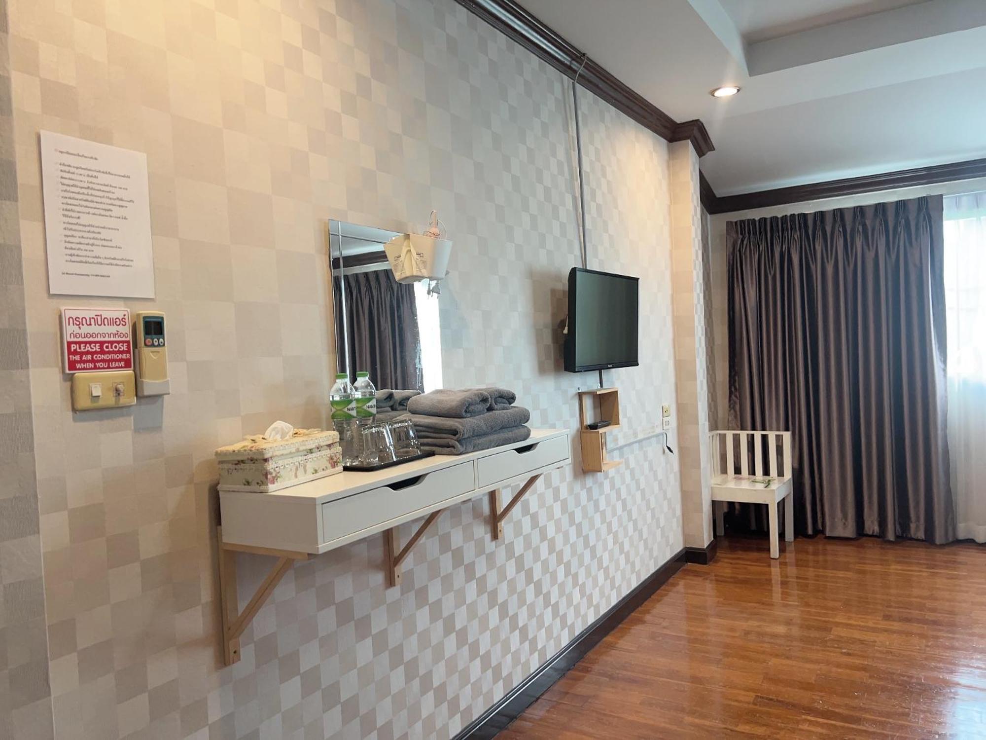 24 Donmuang Bangkok