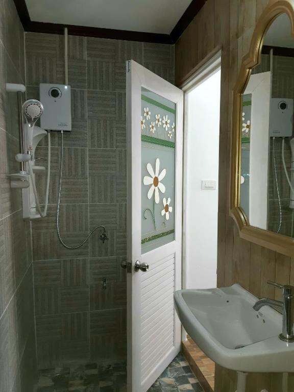 Homestay A & P House