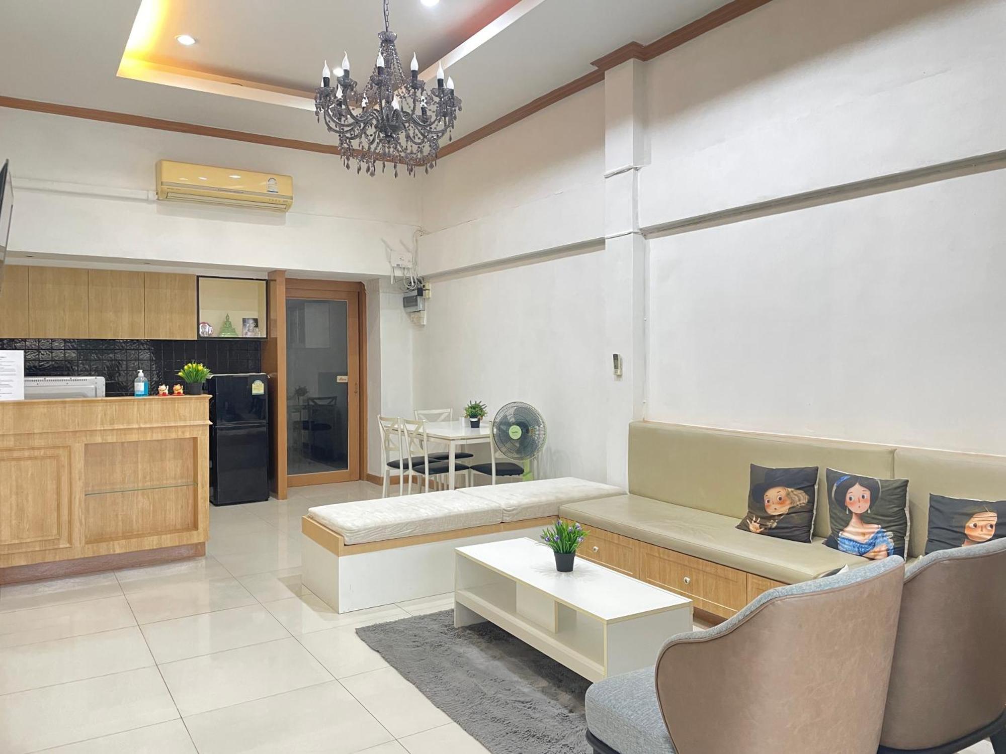 Apartment House Near Suvarnabhumi Airport Bangkok