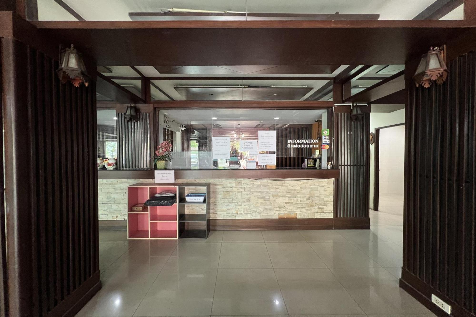 Phongsathon Mansion Apartment Bangkok