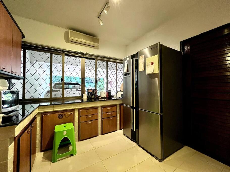 4br Entire House Center Bts Sky Train Mall Bangkok