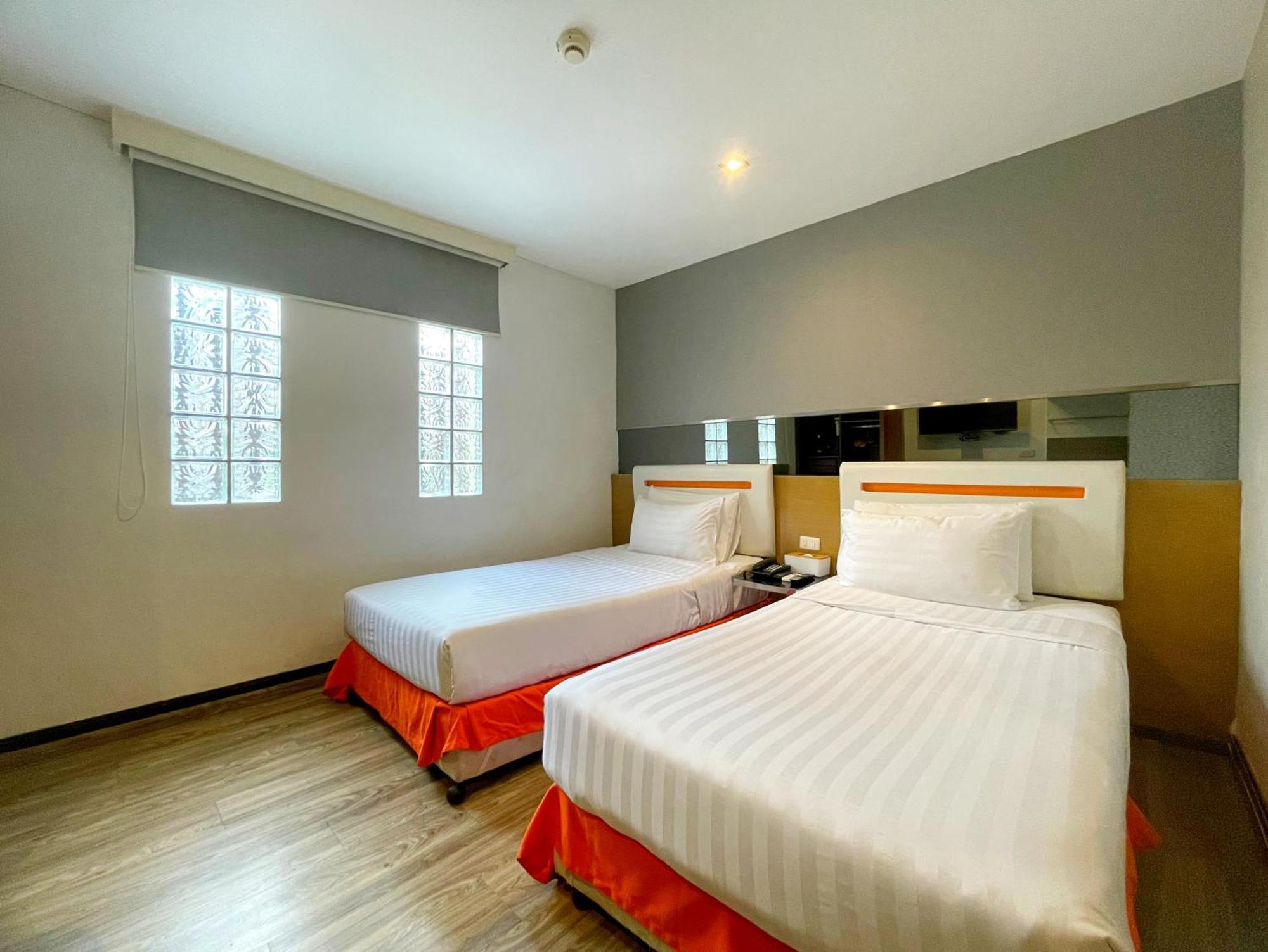 Hotel Arawana Express Phromphong Bangkok