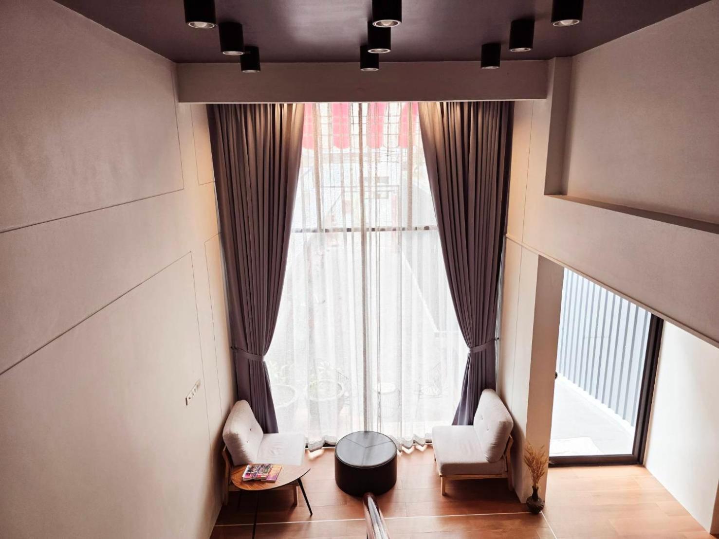 Hotel Red Door Samsen Hotel, 3*