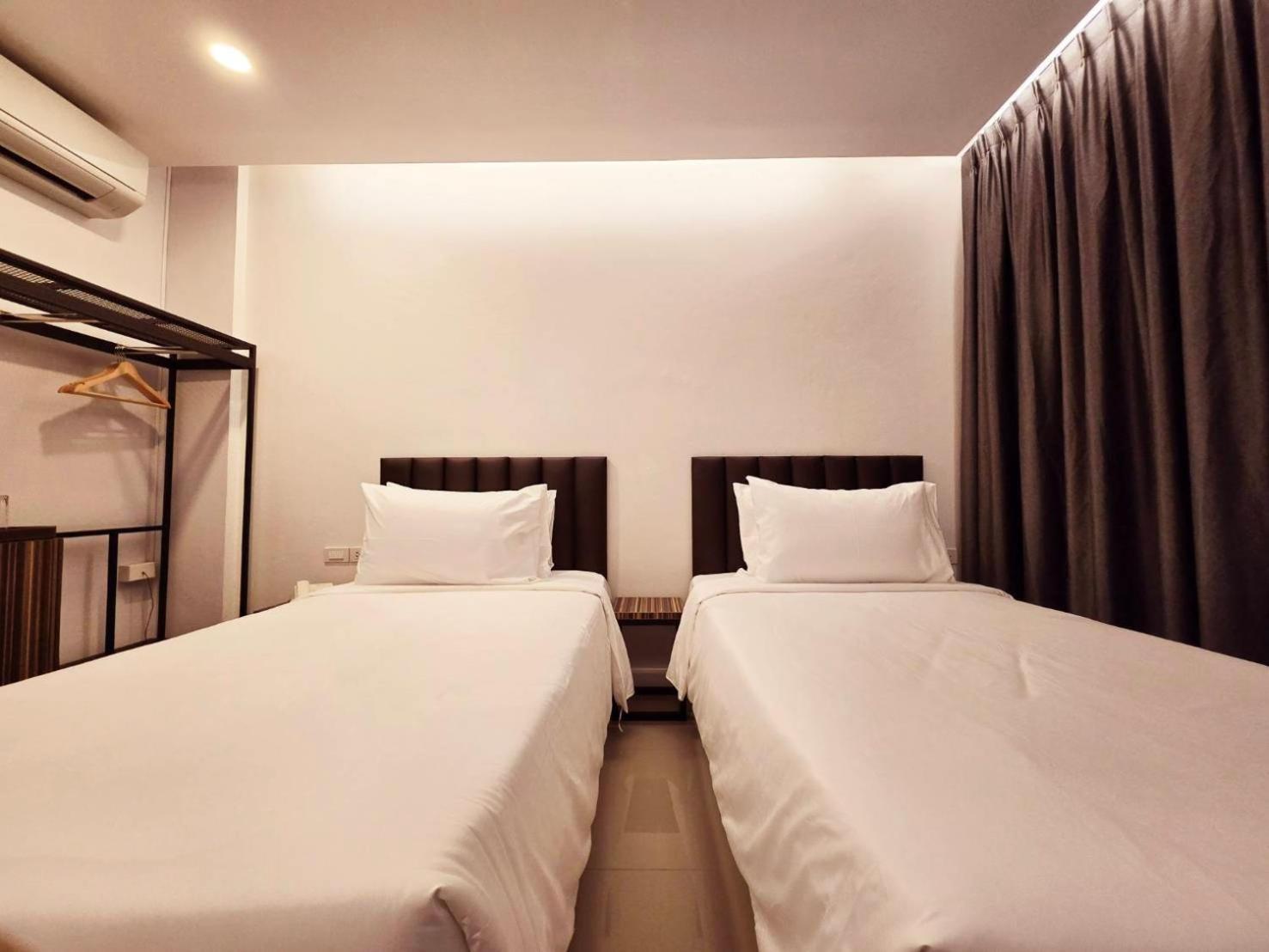 Hotel Red Door Samsen Hotel, Bangkok