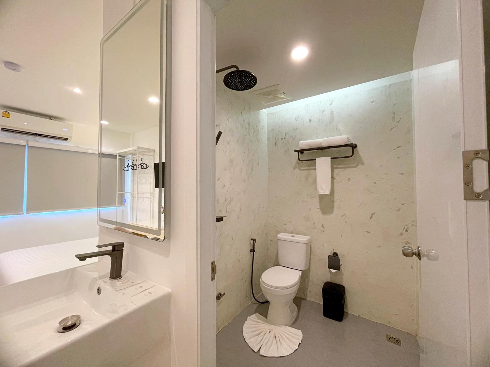 Aparthotel Arawana Express Sukhumvit 22 *