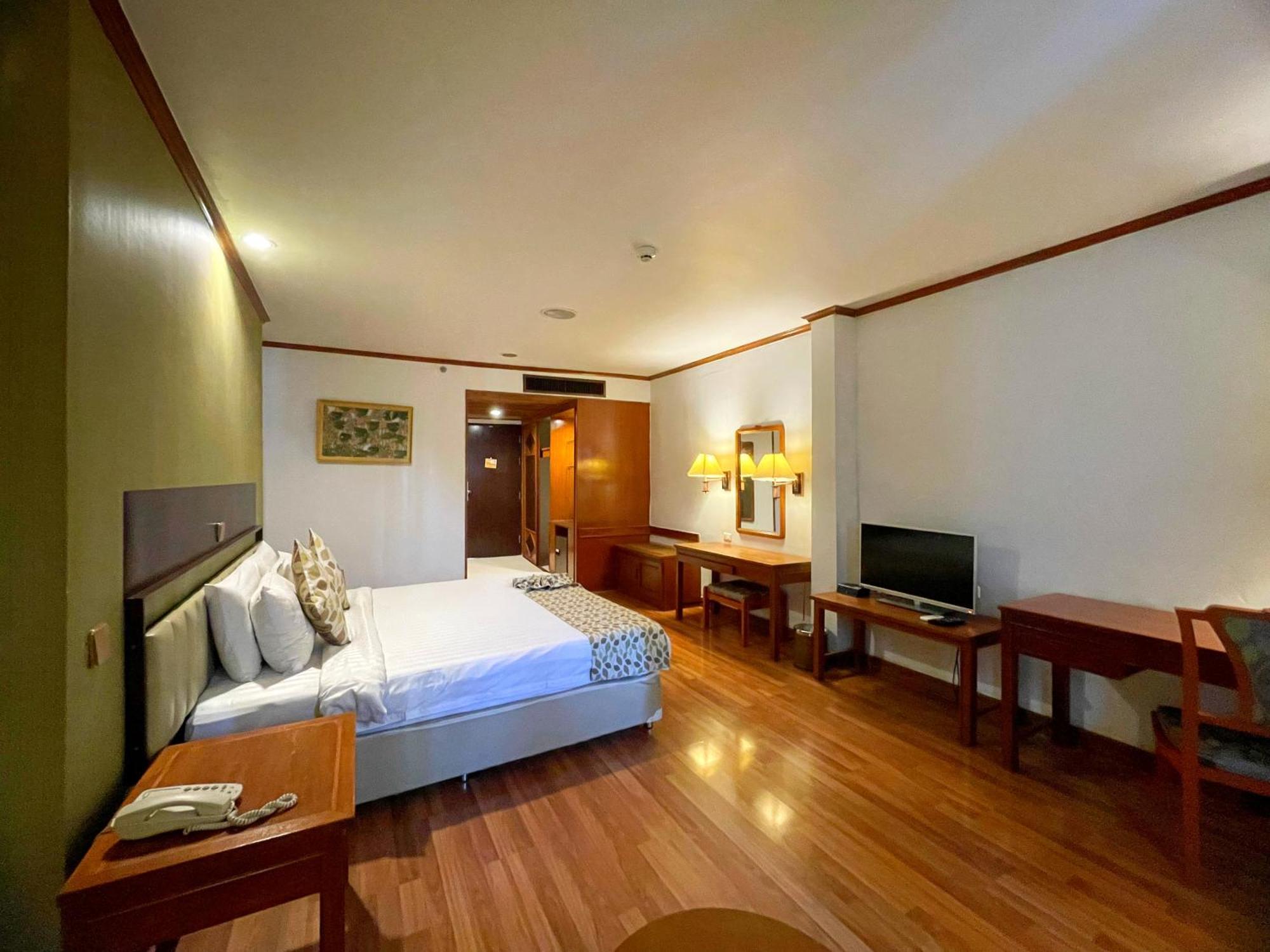 Arawana Regency Park Sukhumvit Hotel Bangkok