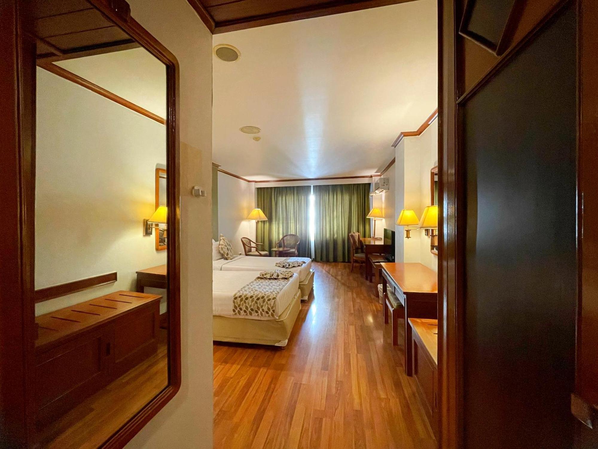 Hotel Arawana Regency Park Sukhumvit