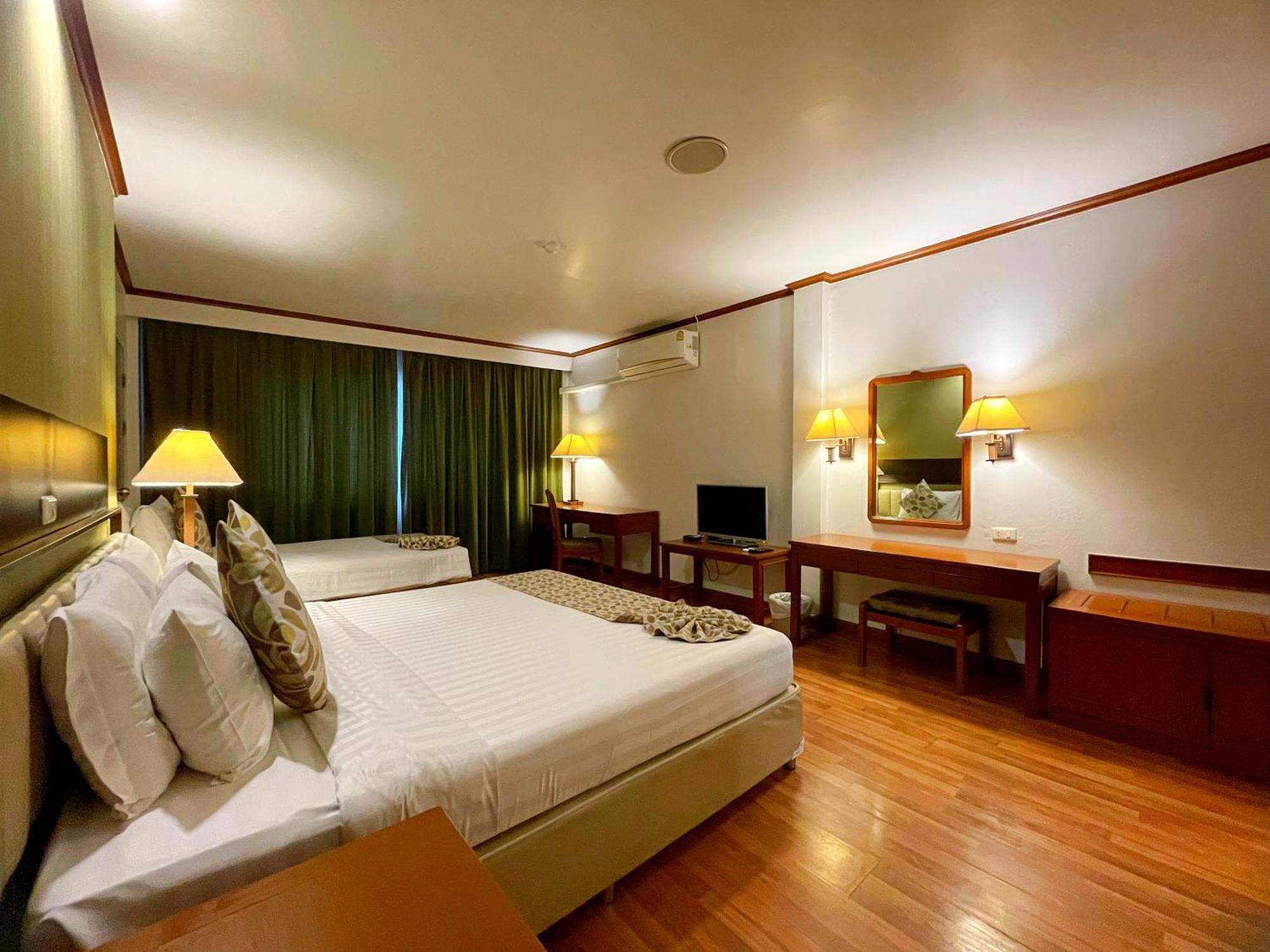 Arawana Regency Park Sukhumvit 4* Bangkok