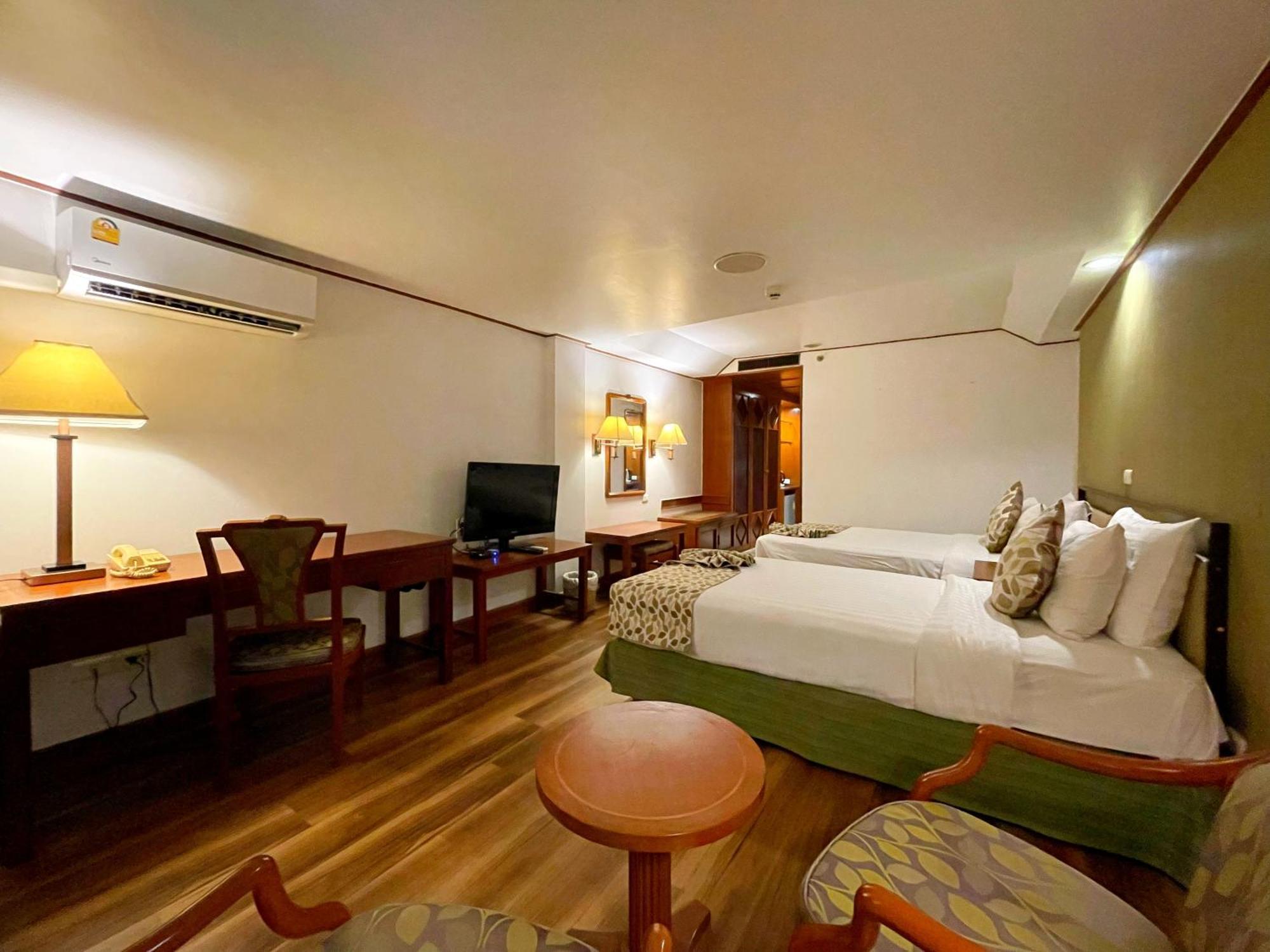 Arawana Regency Park Sukhumvit 4* Bangkok
