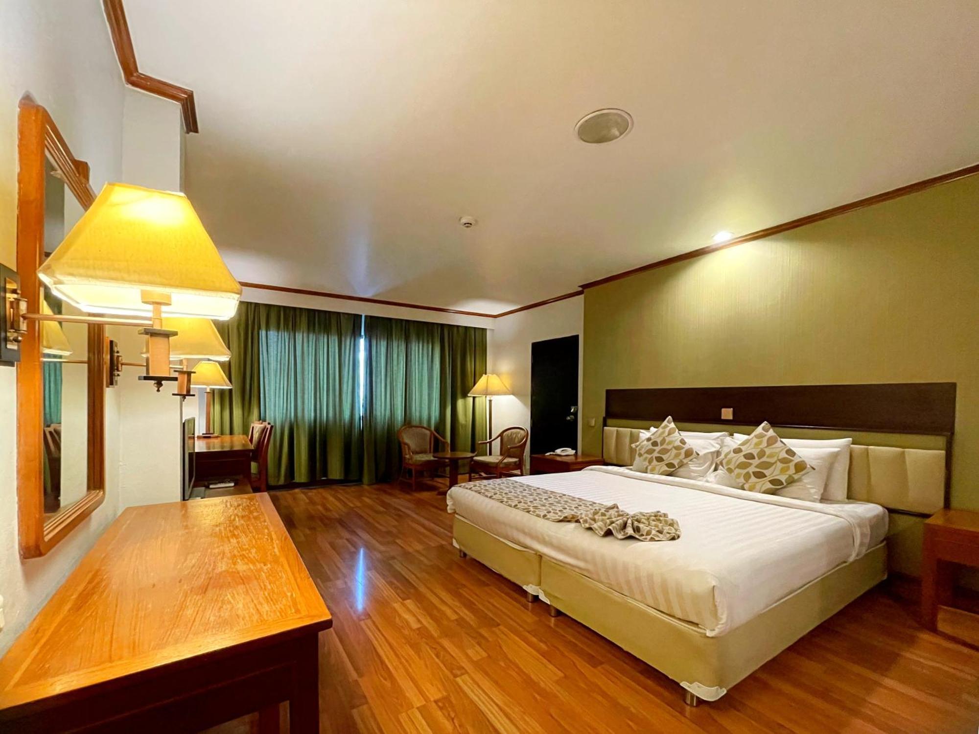 Arawana Regency Park Sukhumvit 4* Bangkok