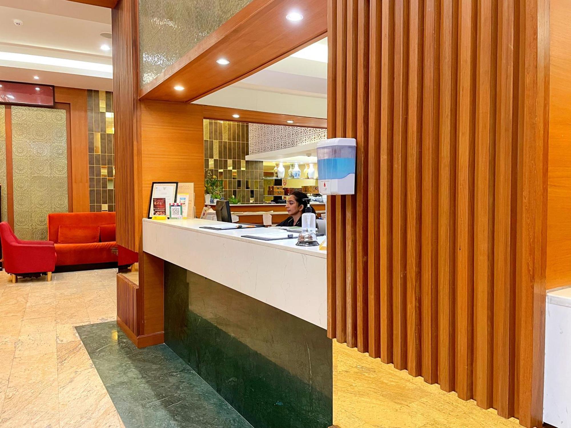 Arawana Regency Park Sukhumvit Hotel