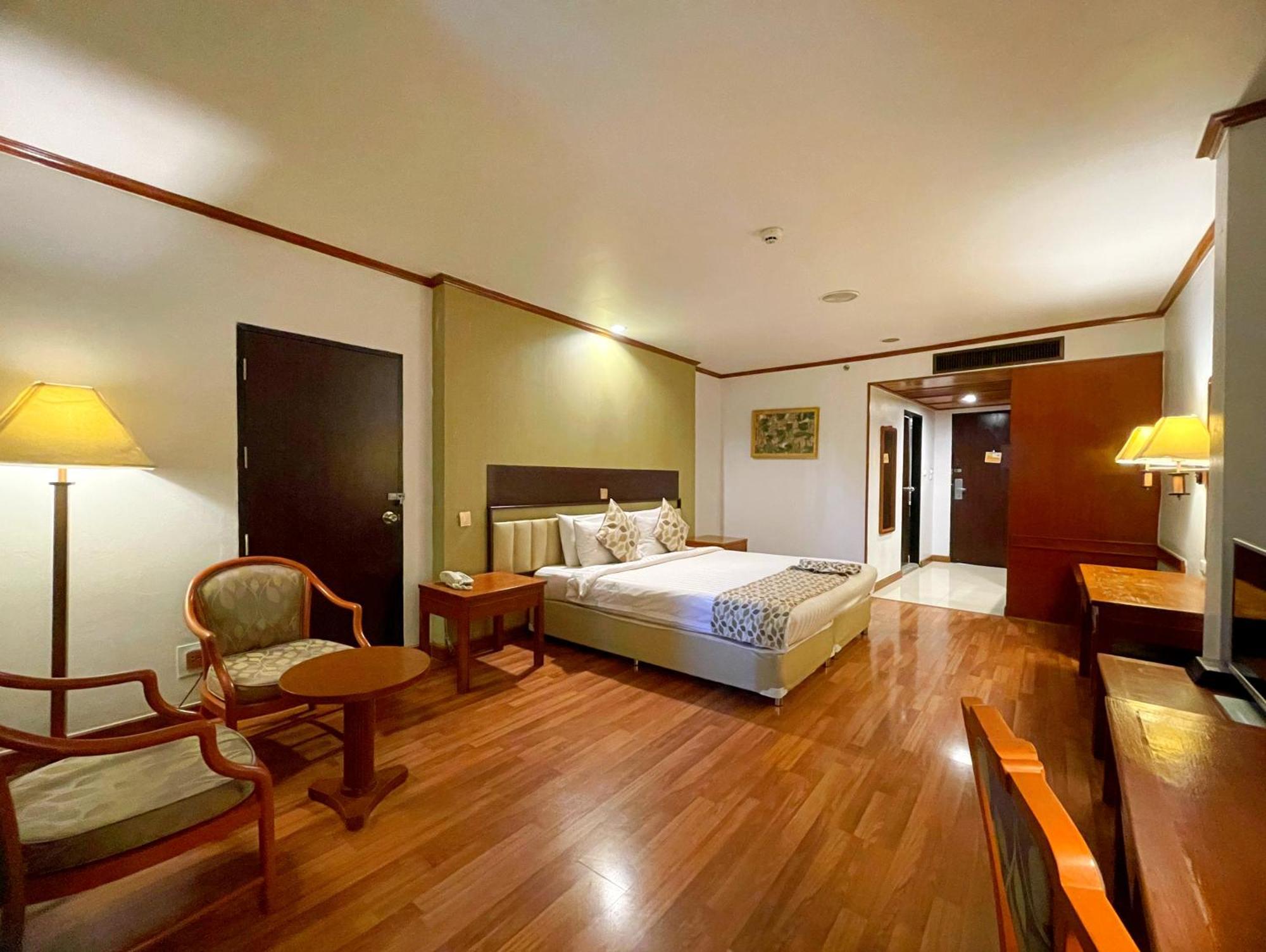 Hotel Arawana Regency Park Sukhumvit 4*
