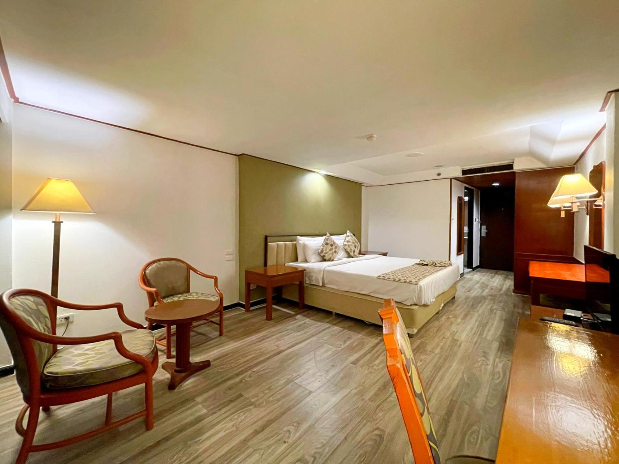 Arawana Regency Park Sukhumvit 4* Bangkok