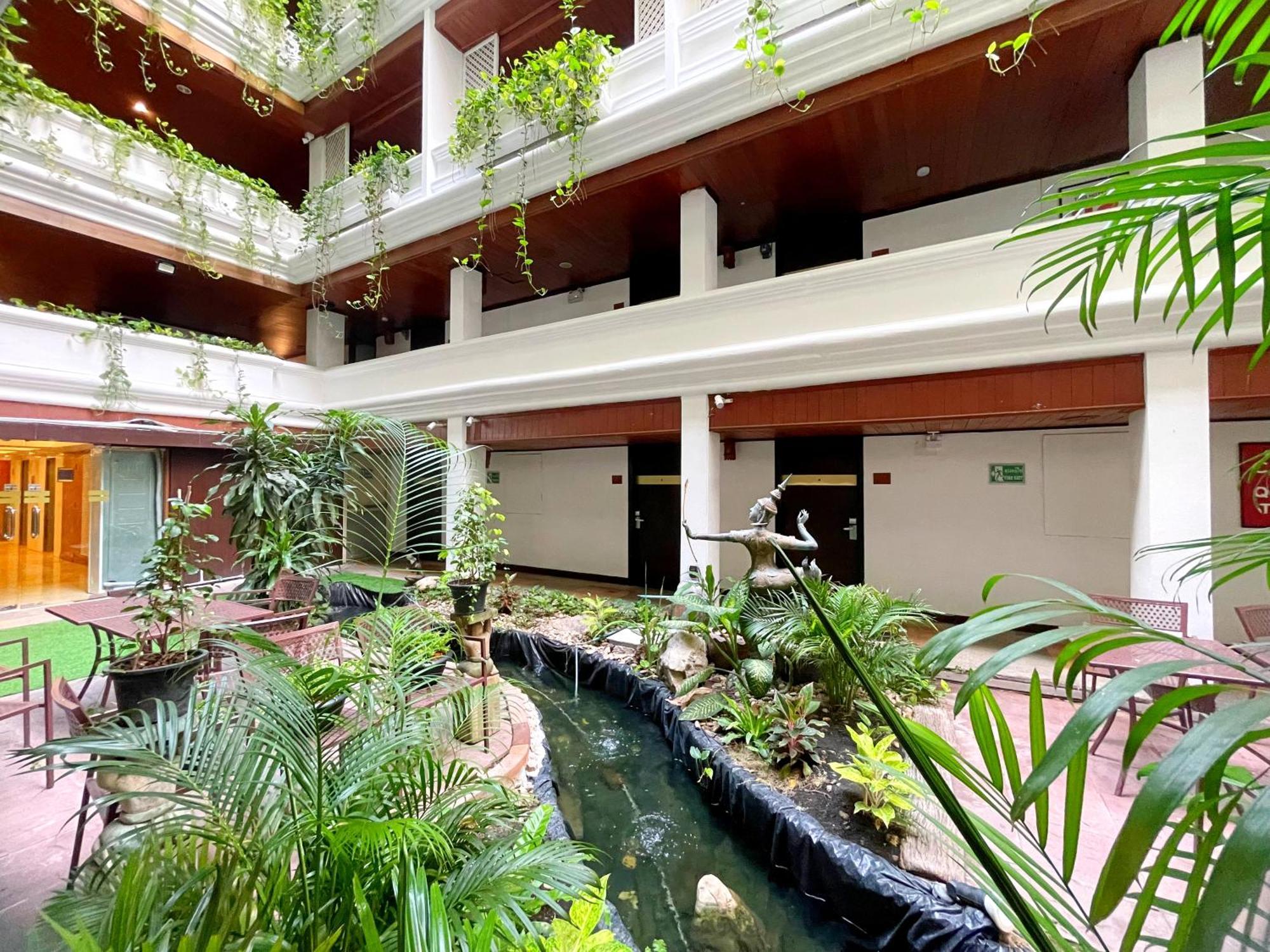 Hotel Arawana Regency Park Sukhumvit