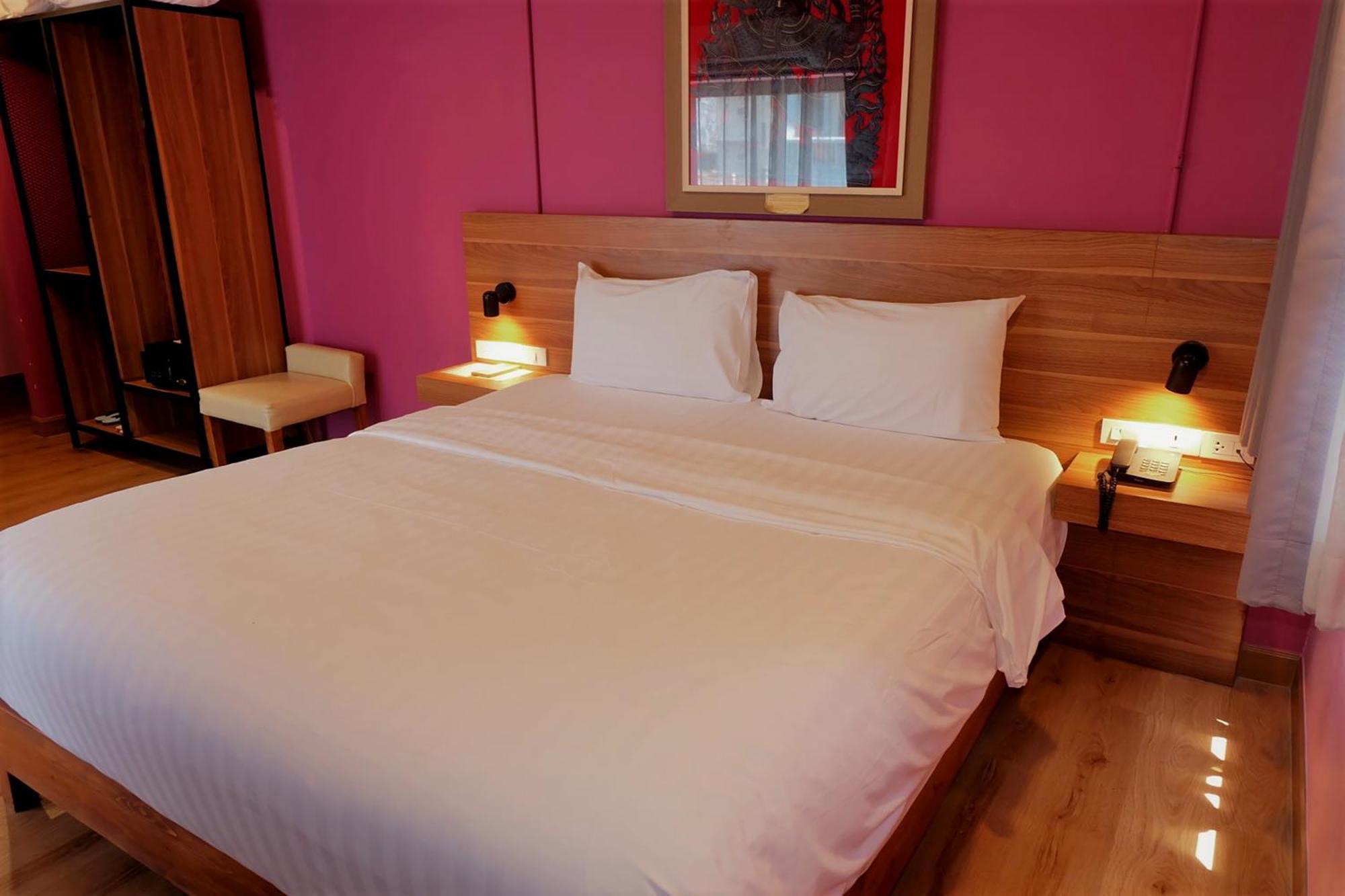 Siri Oriental Hotel