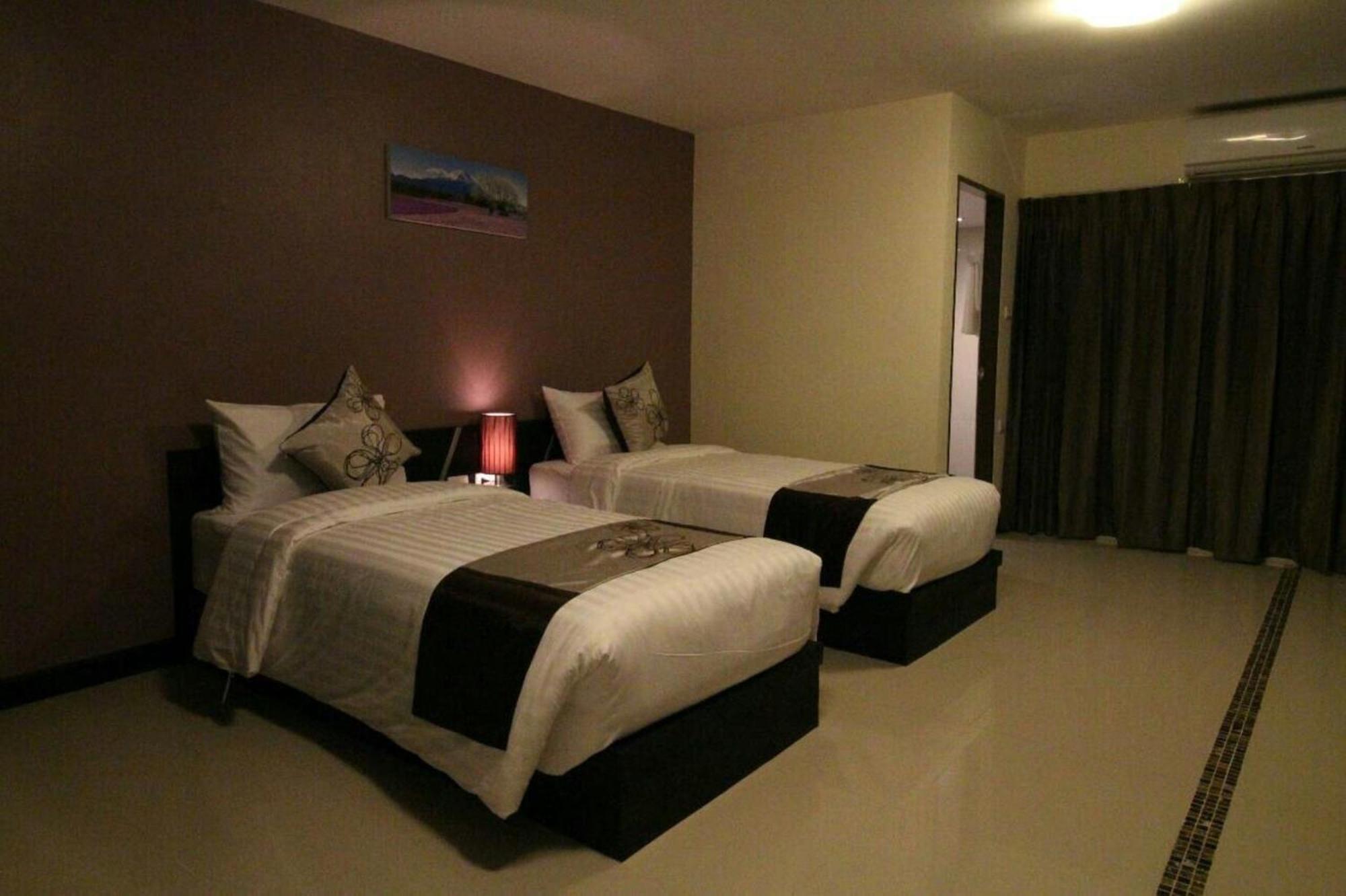 Hotel Leelawadee Modern Huaykwang - ลีลาวดี ห้วยขวาง 3*
