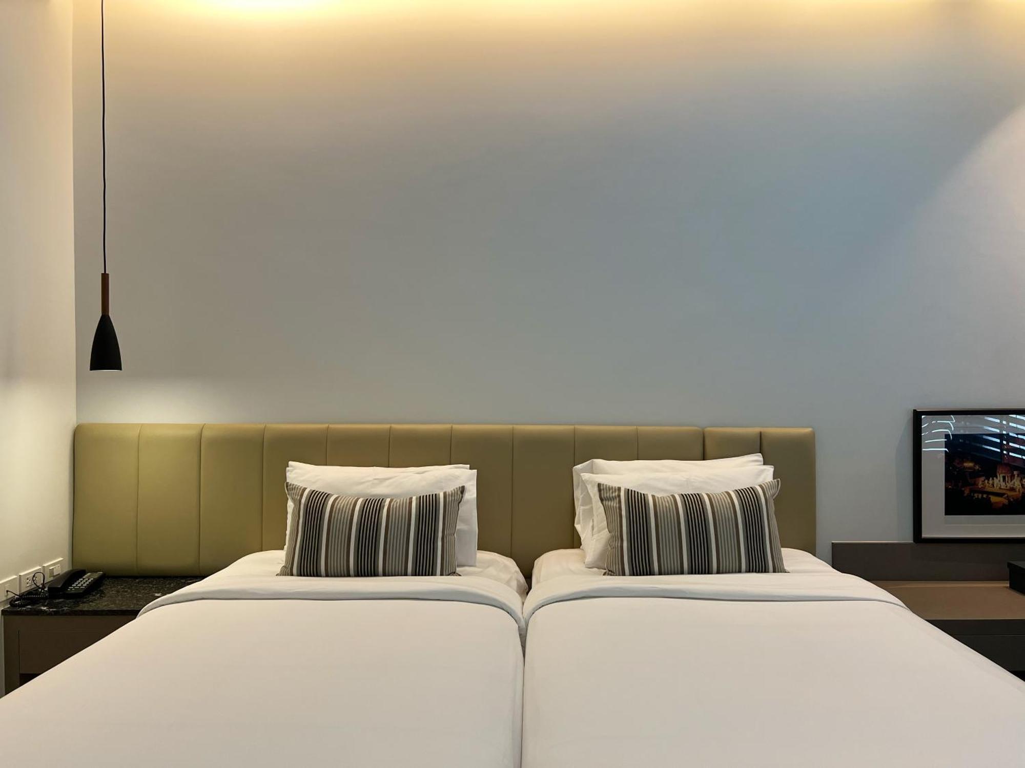 Hotel Theatre 4*