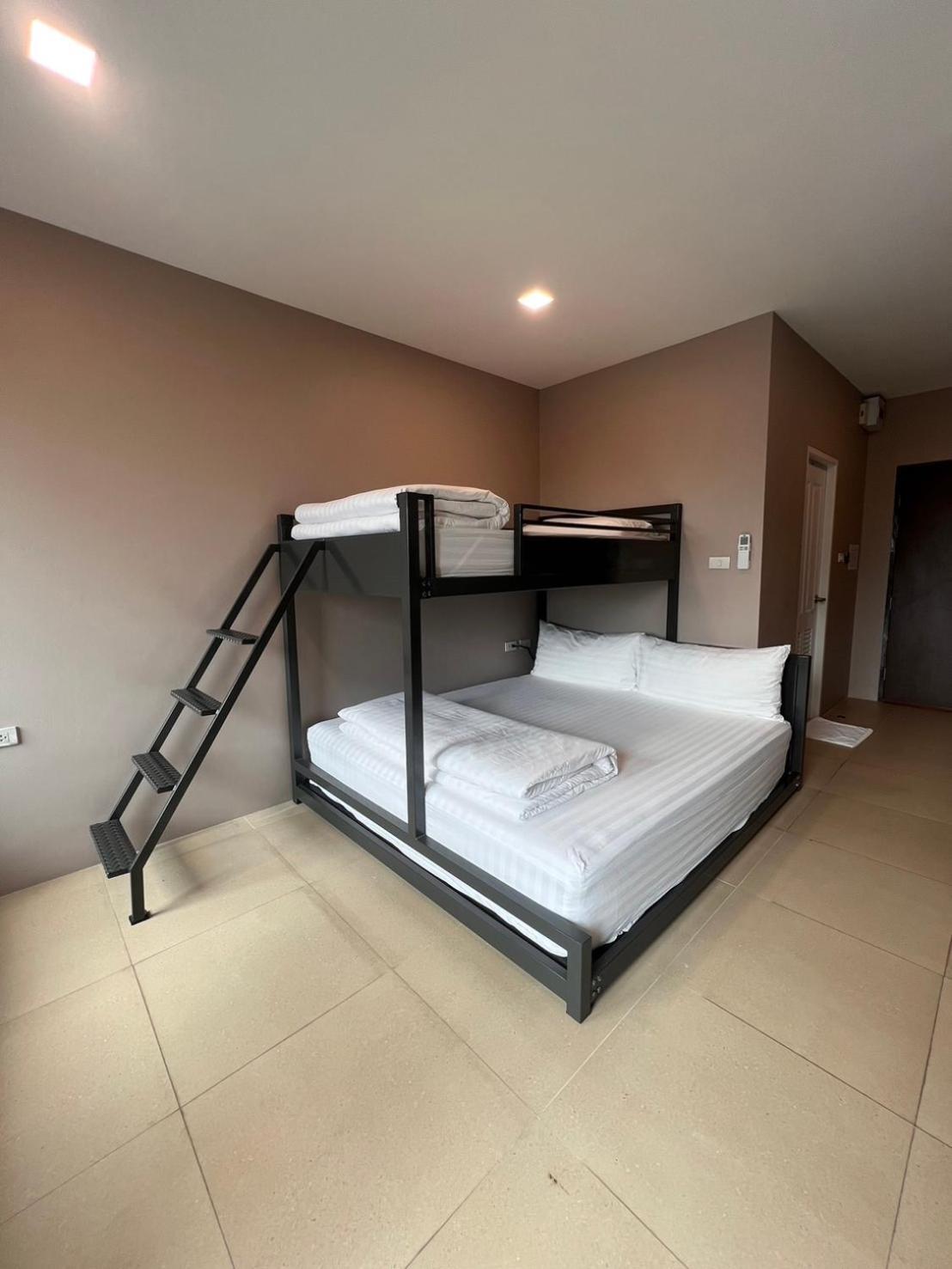 Hotel Norn Rimklong Bangkok