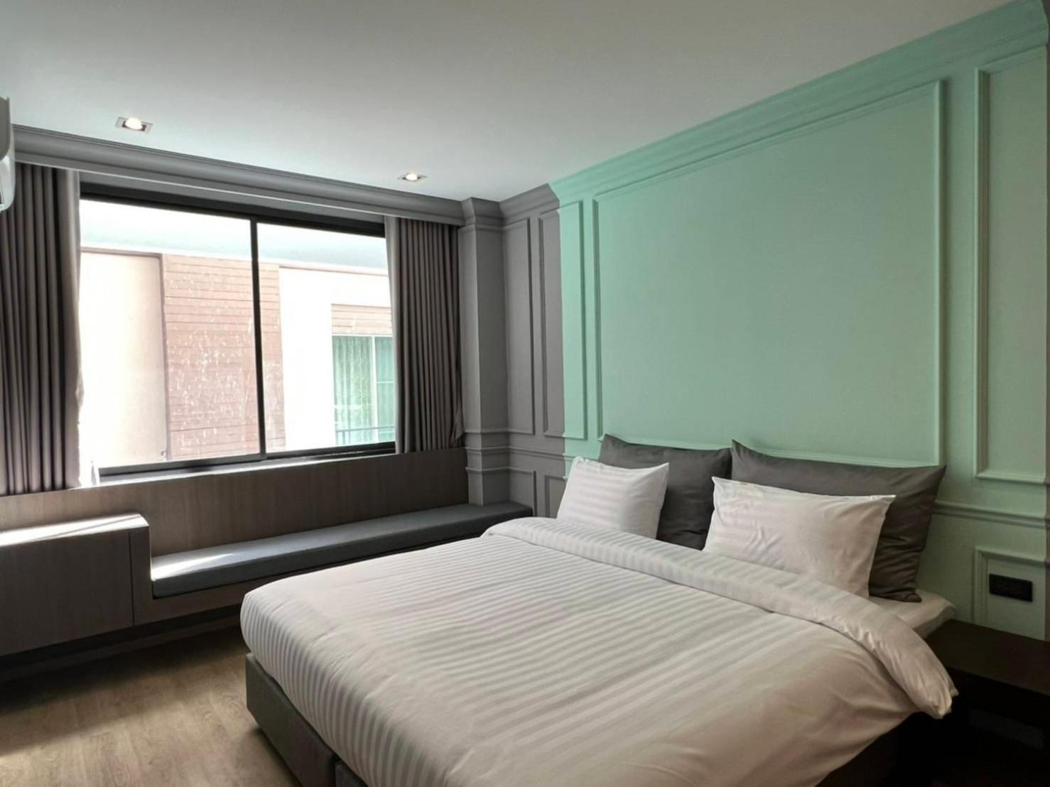 Penpark Place Hotel 3*