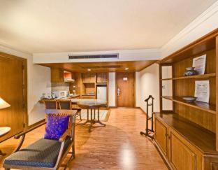 Silom Serene A Boutique Hotel