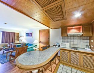 Hotel Silom Serene A Boutique