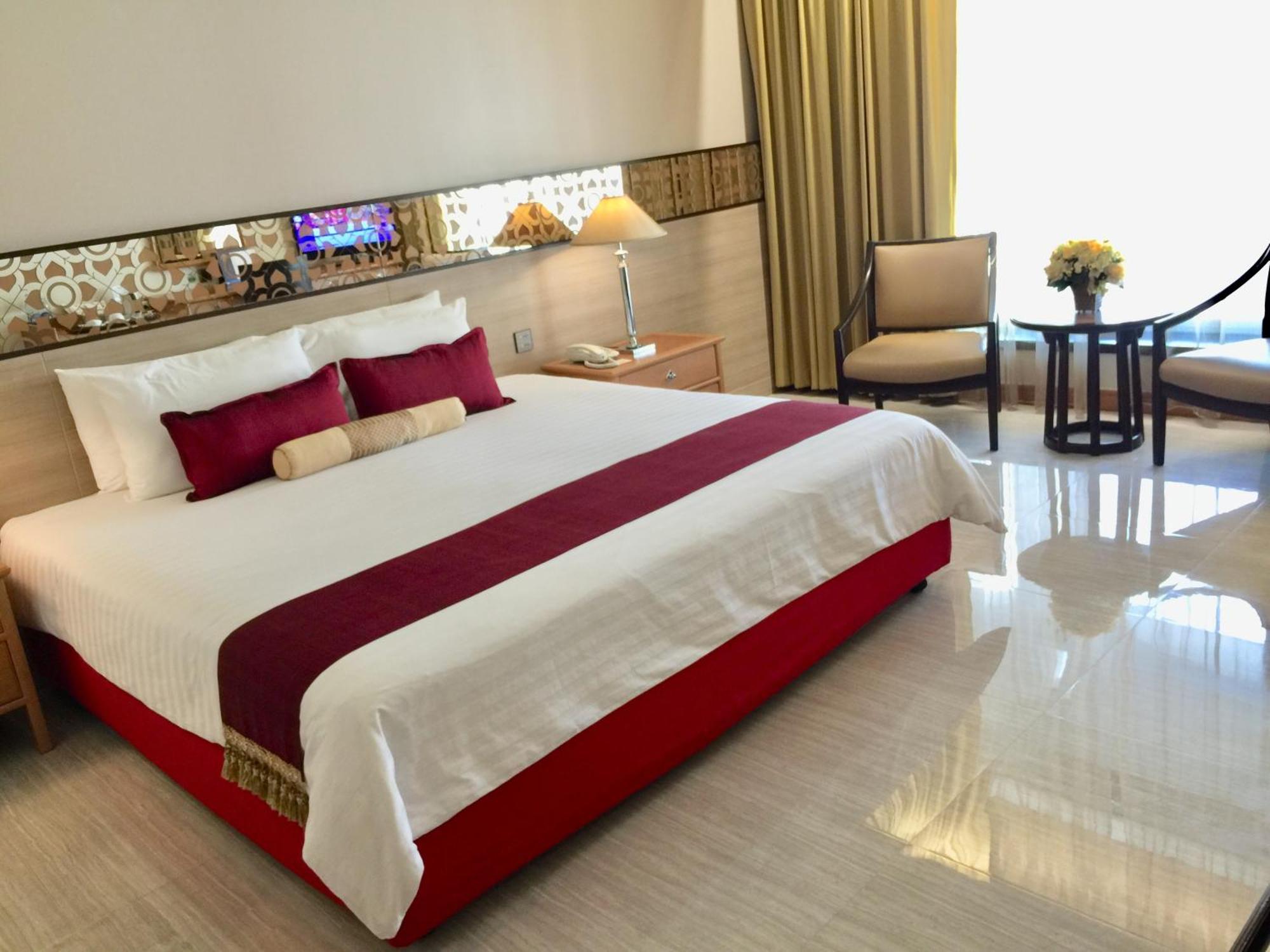 Hotel Indra Regent