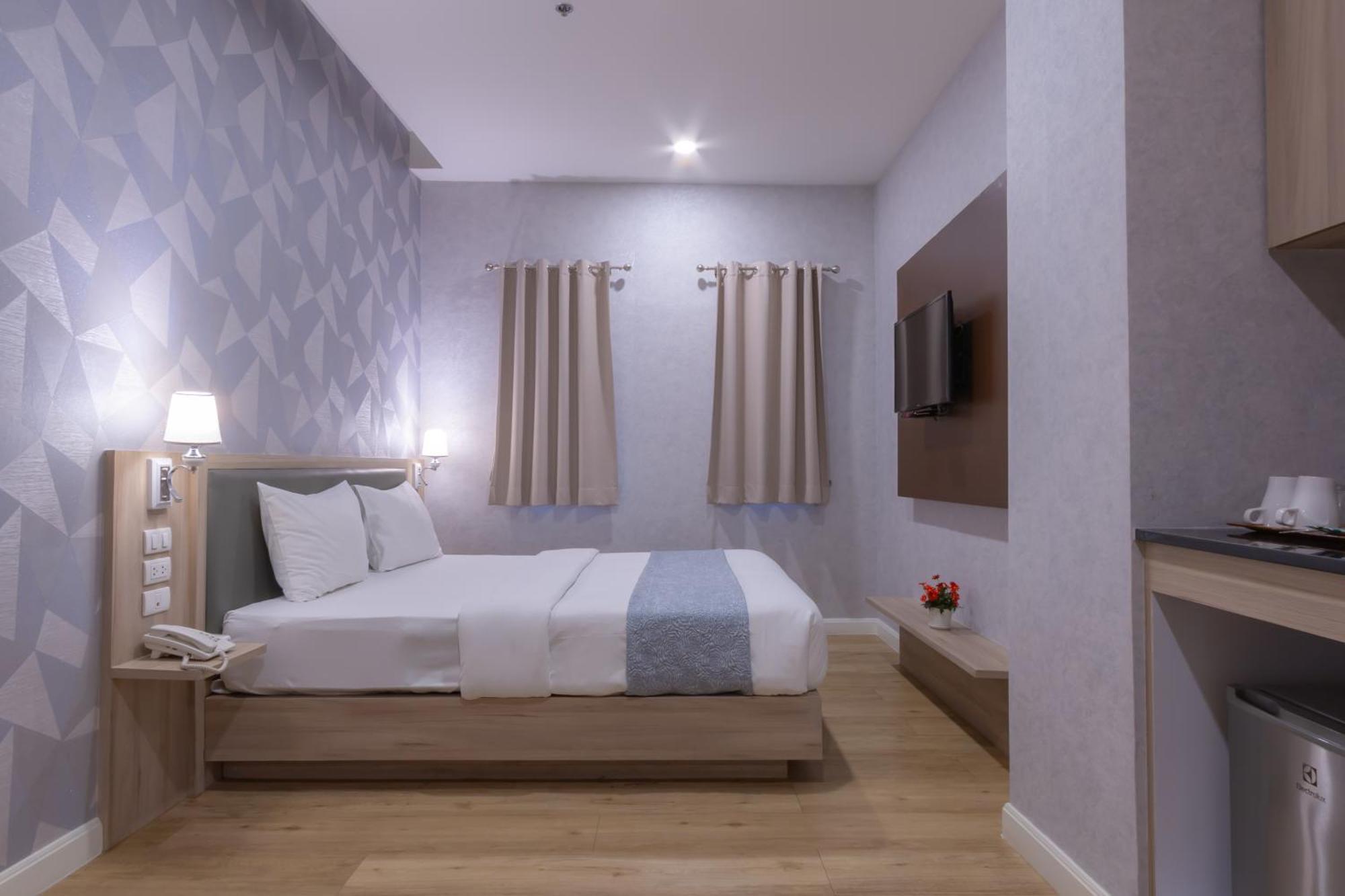 Hotel Leela Orchid
