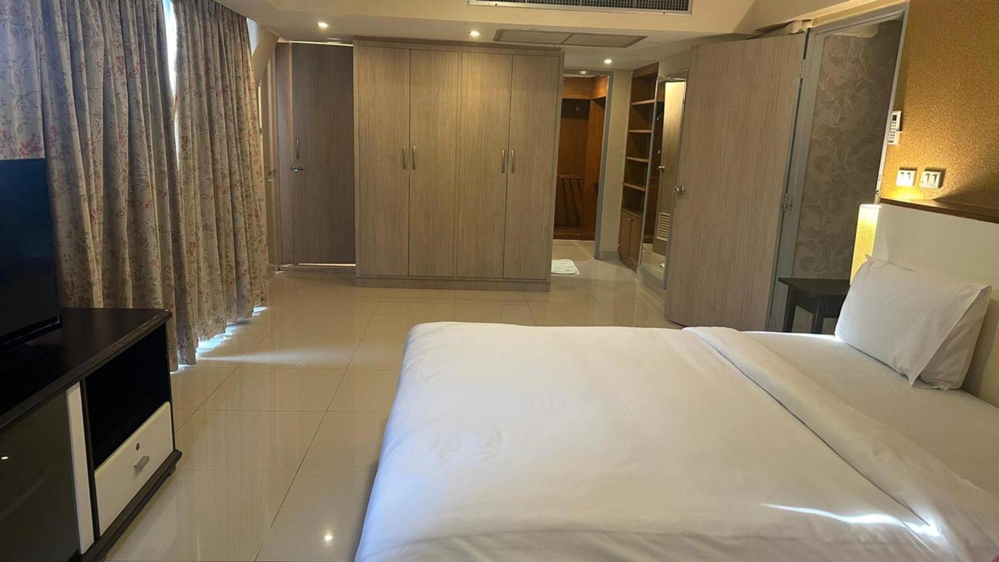 Hotel Omni Tower Nana - Serviced On Sukhumvit Soi 4