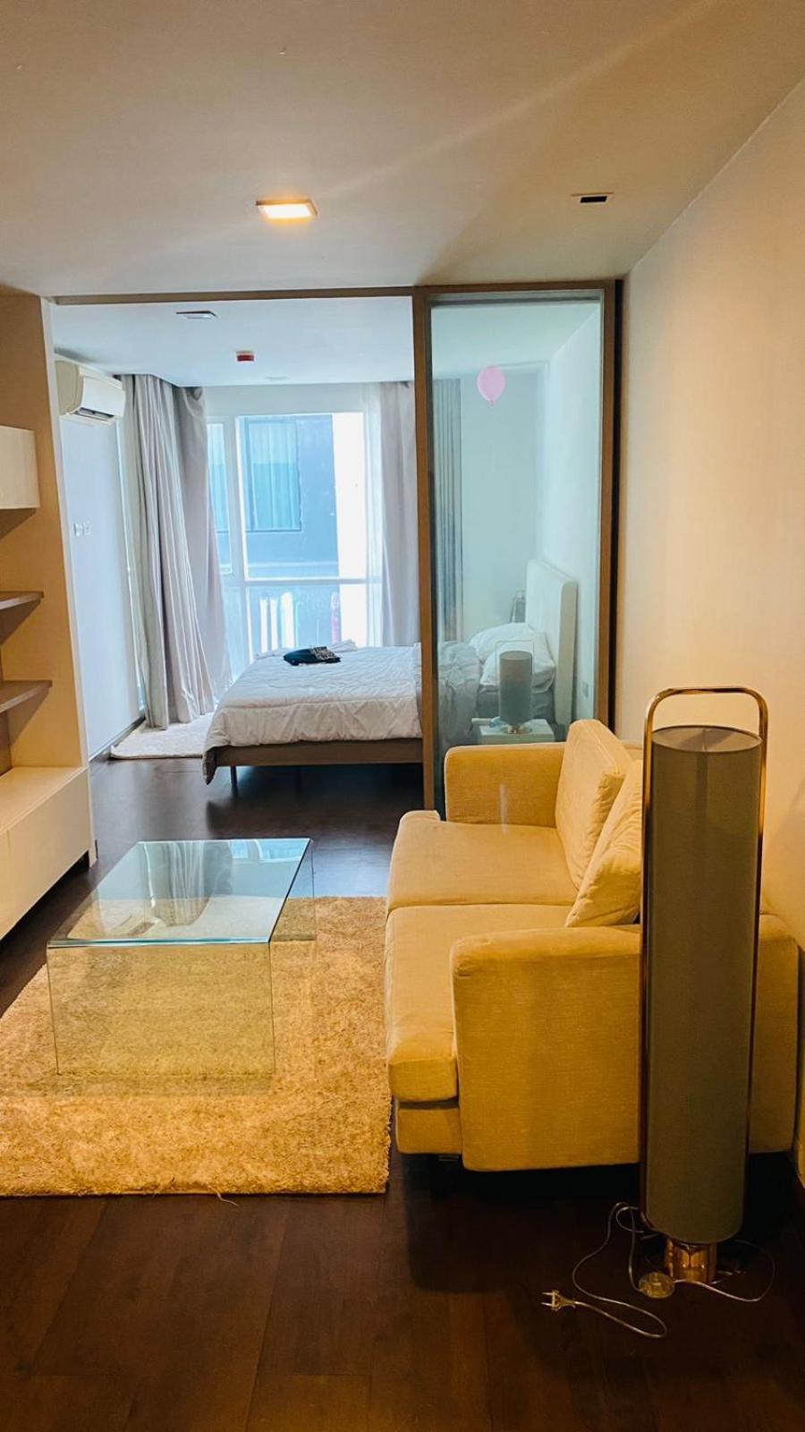 Liv@5 * Bangkok