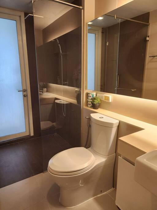 - Sukhumvit Soi 5 Bts Nana- Size 50m2 Apartment
