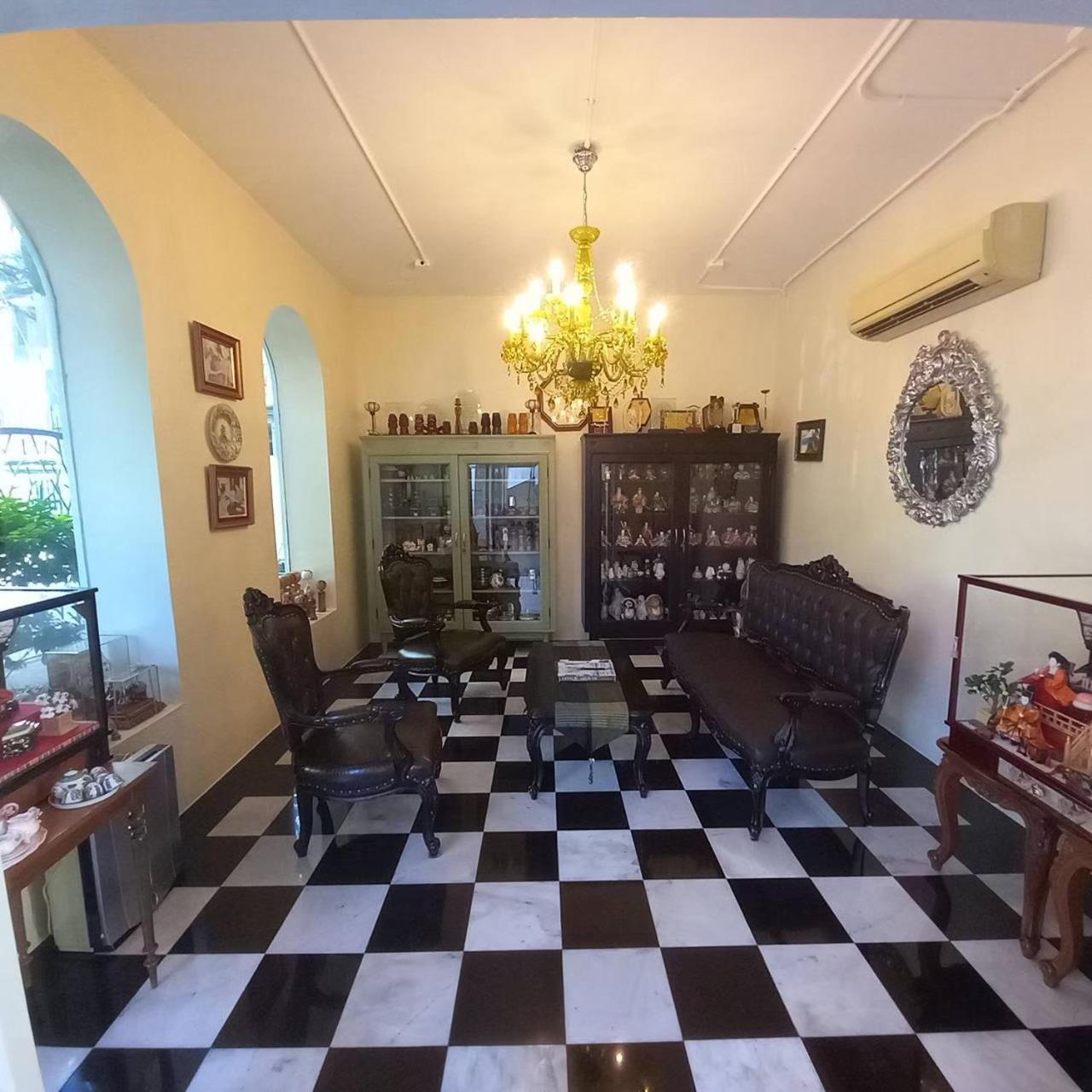 Chezmoi Sukhumvit 26 Private Executive 444